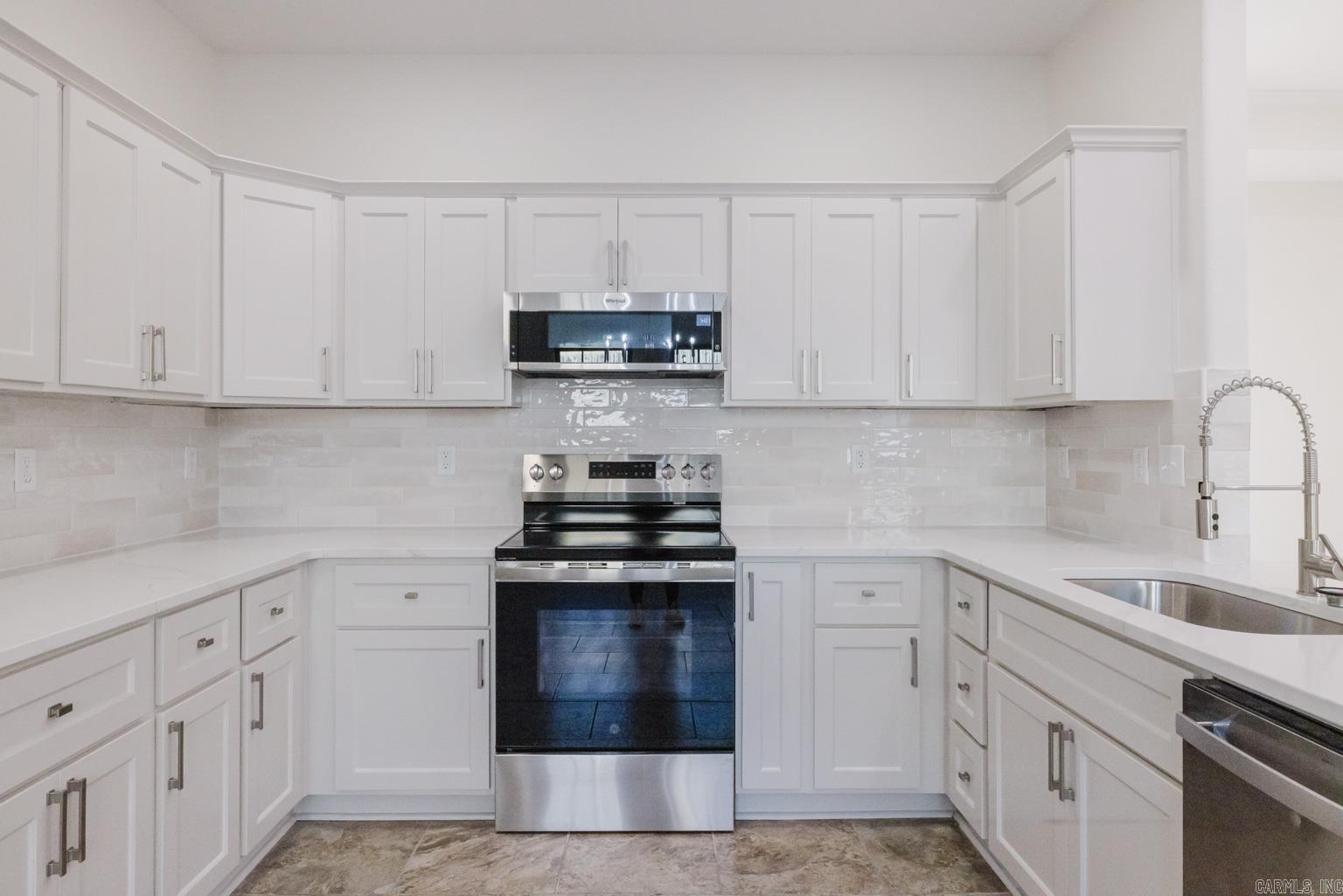 6902 Grace Village Drive  Alexander, AR