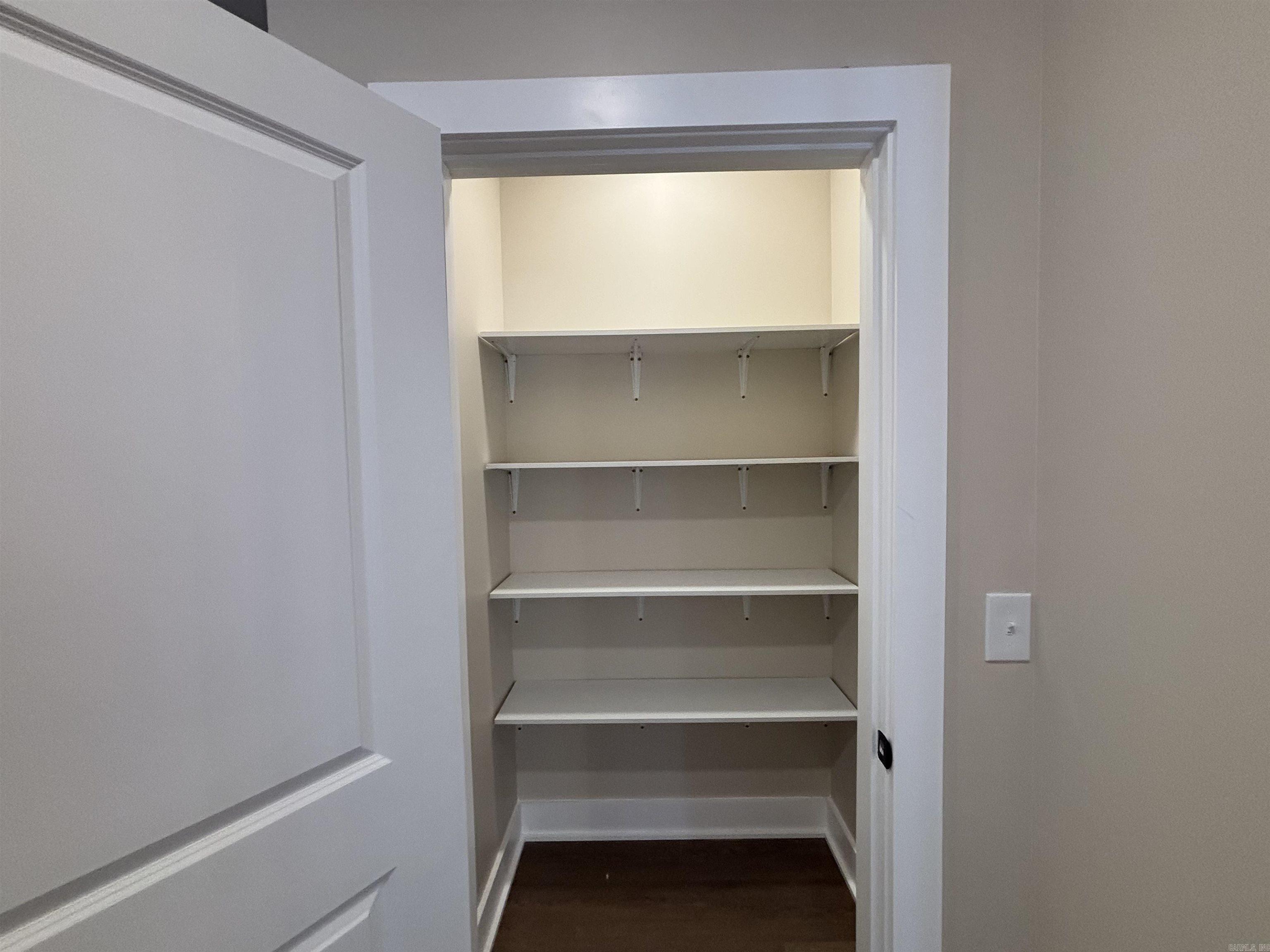 1682 US 167 Evening Shade, AR 72532