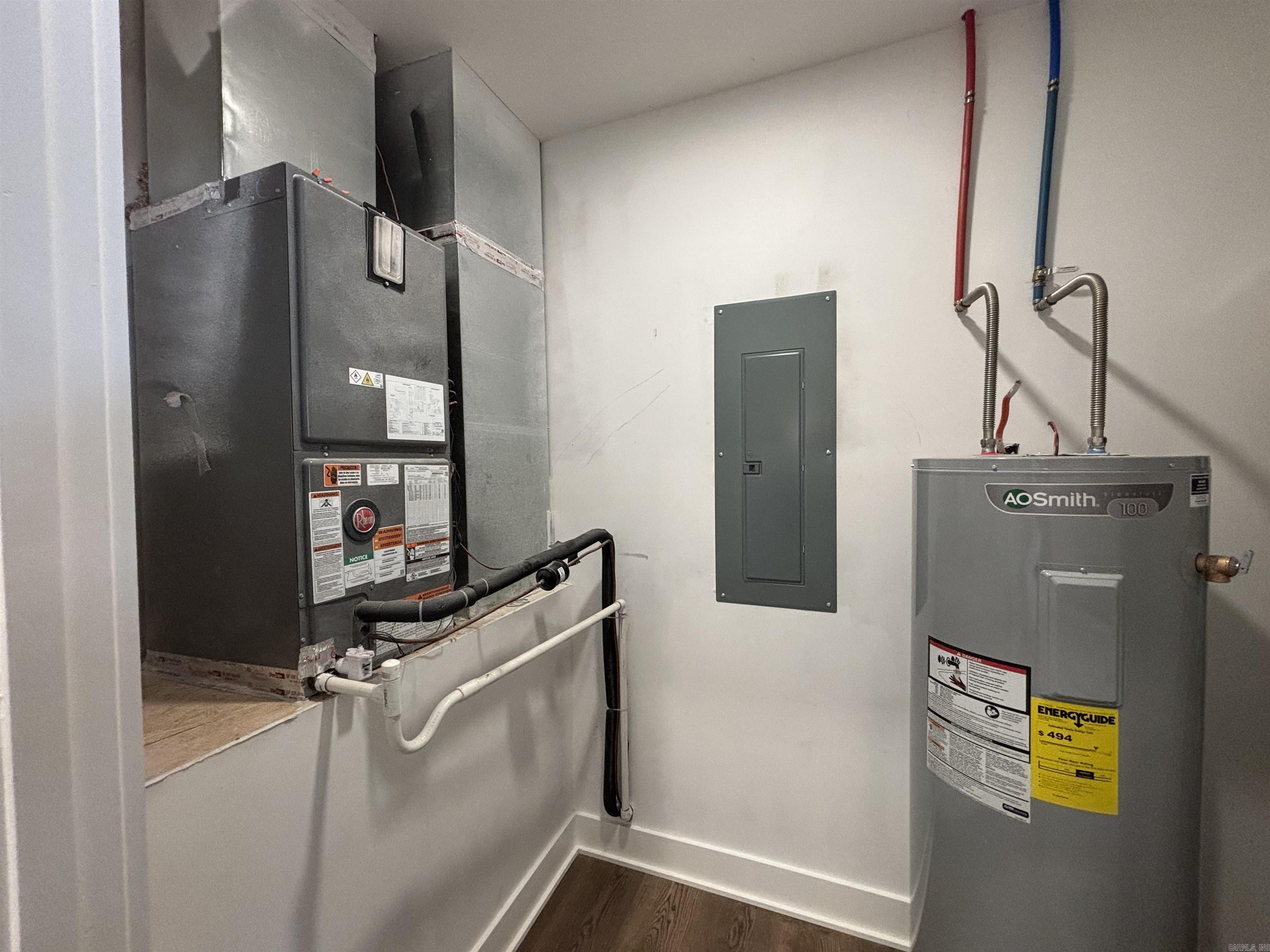 1682 US 167 Evening Shade, AR 72532