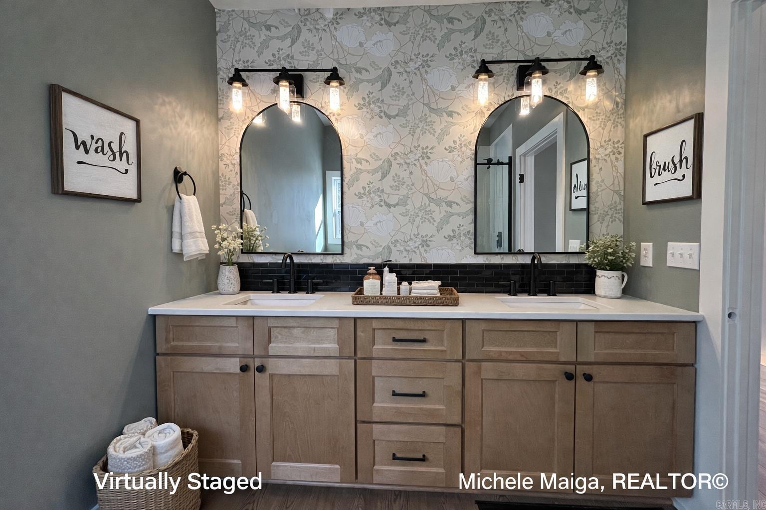 1682 US 167 Evening Shade, AR 72532