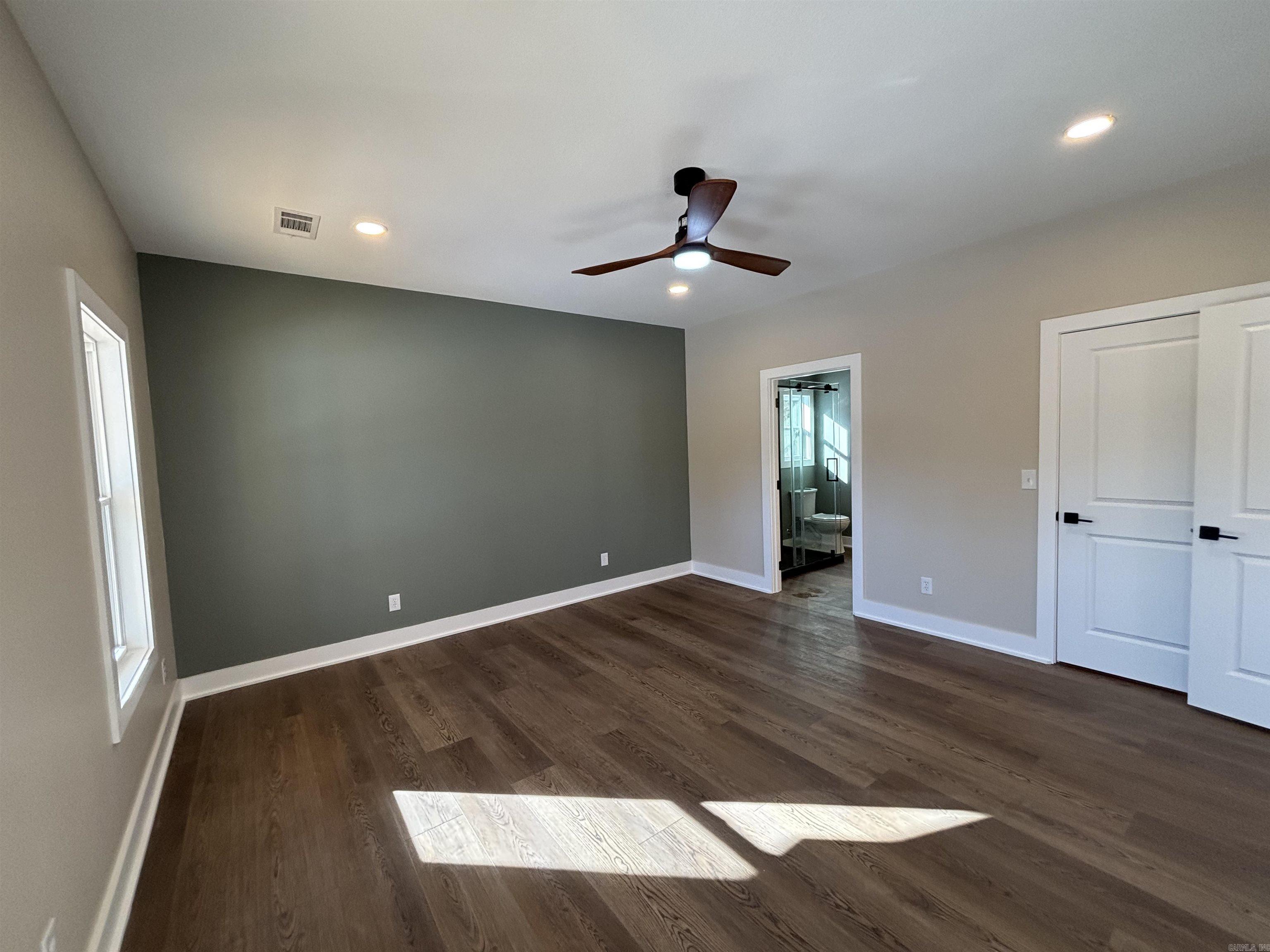 1682 US 167  Evening Shade, AR