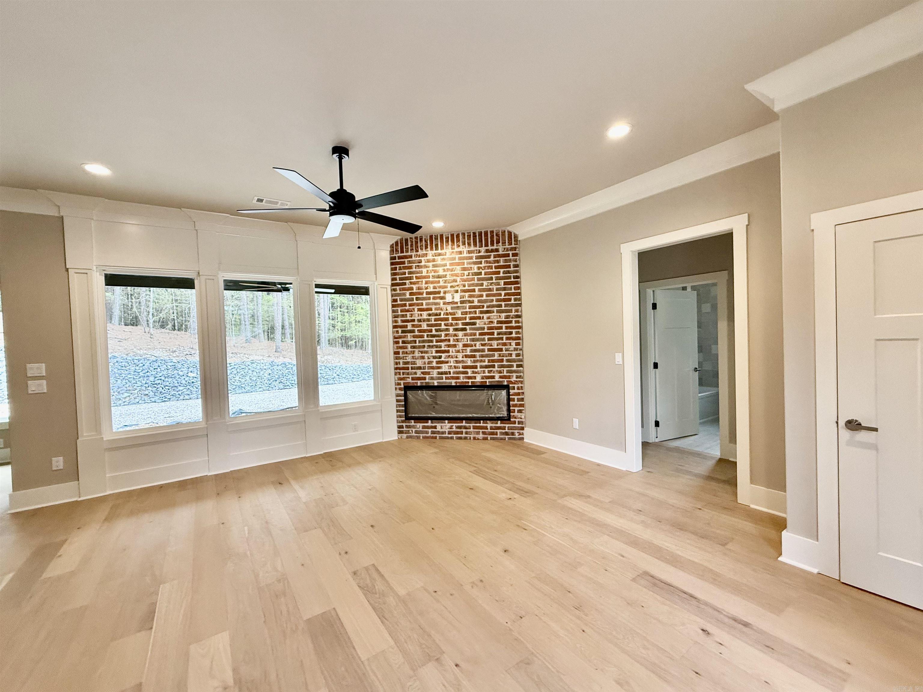 24 Realeza Court Hot Springs Village, AR 71909