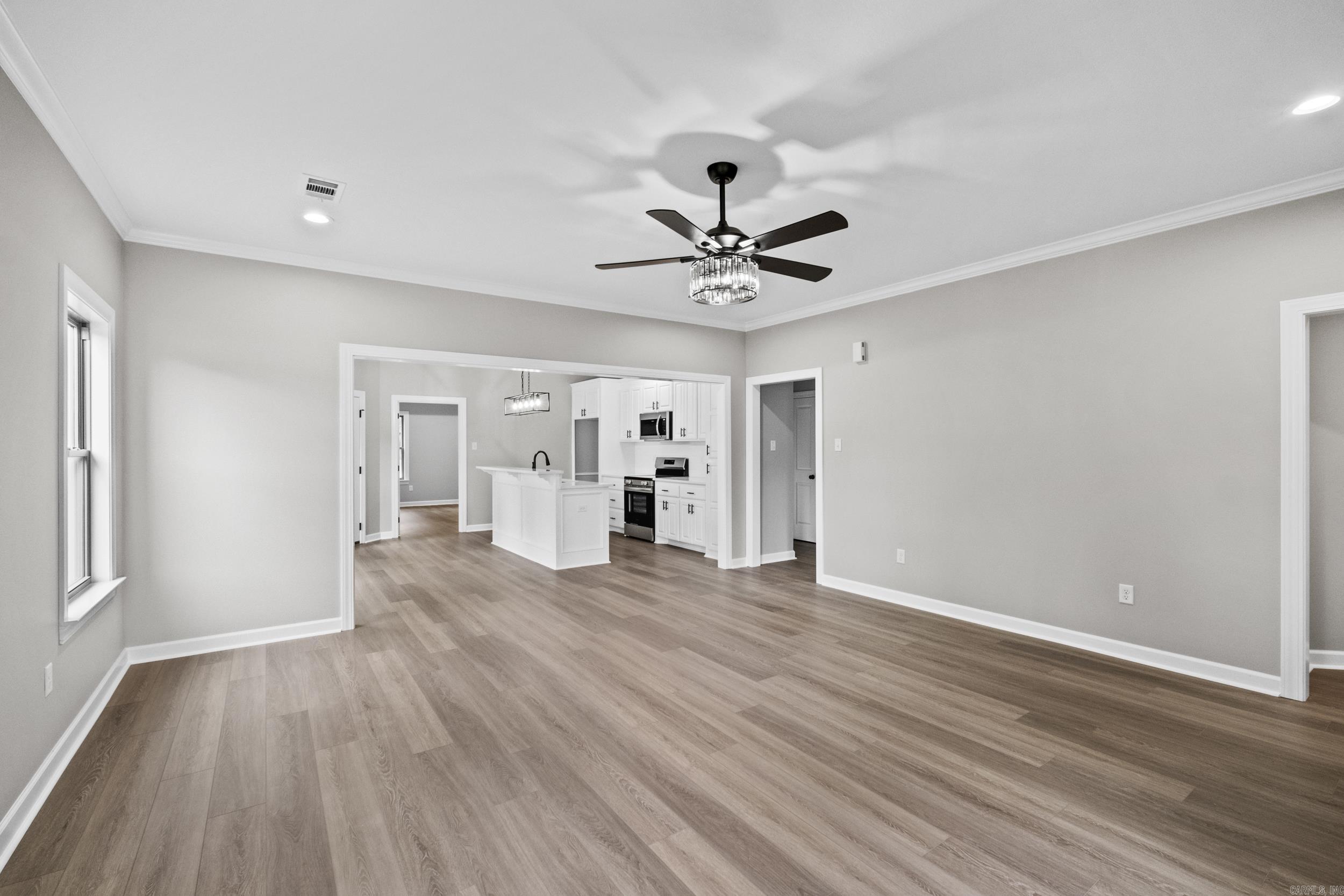 22 Ledrick  Mayflower, AR