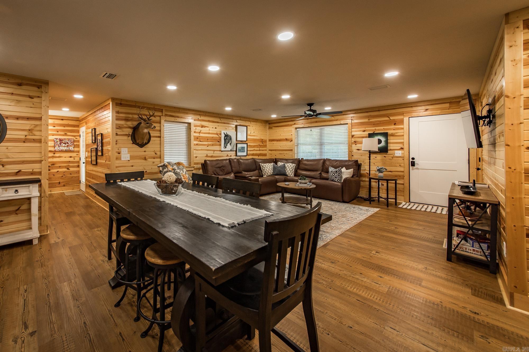 75 Stark Avenue  Greers Ferry, AR