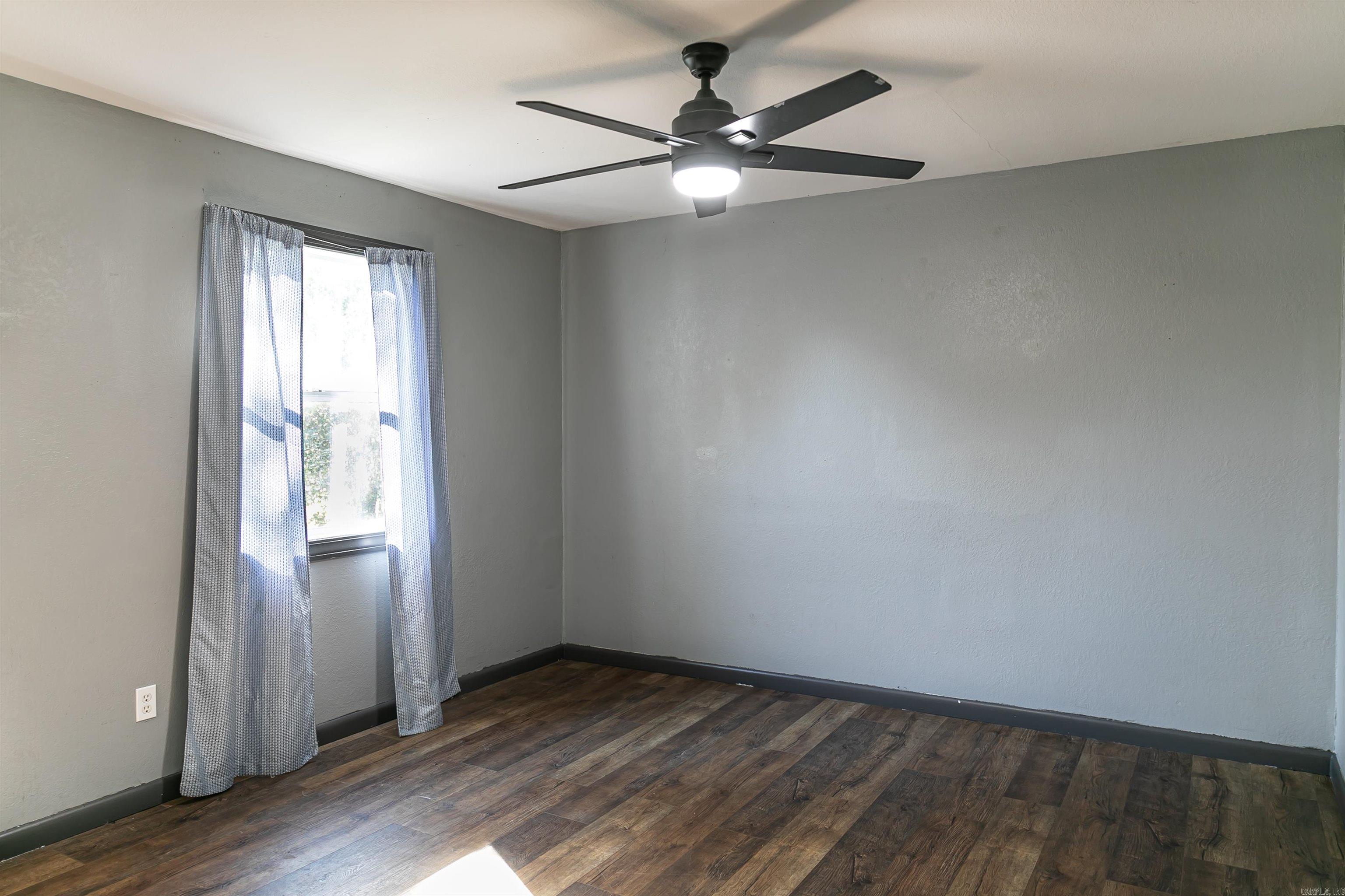 208 N 7th  Paragould, AR