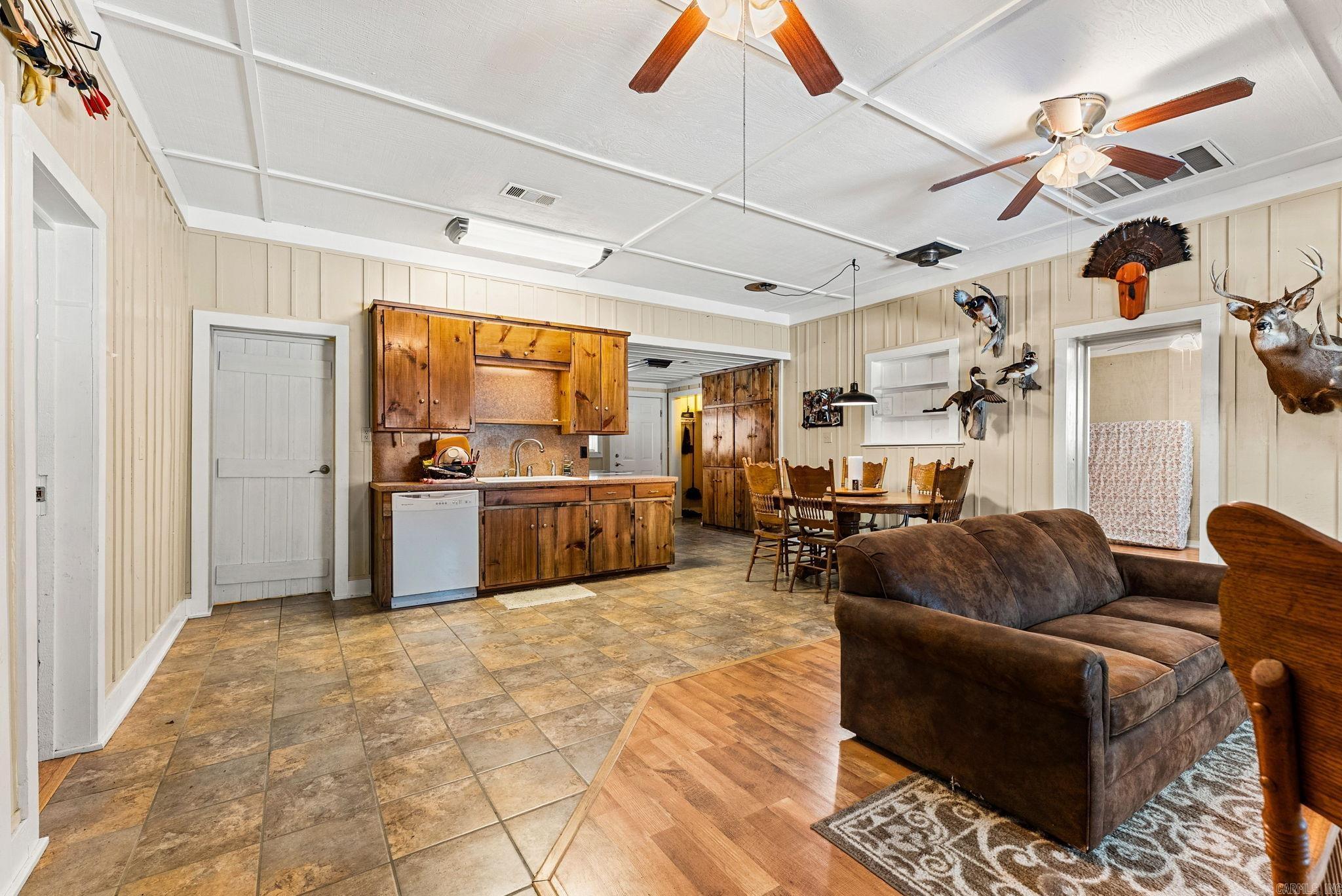 590 S Hwy 29  Delight, AR