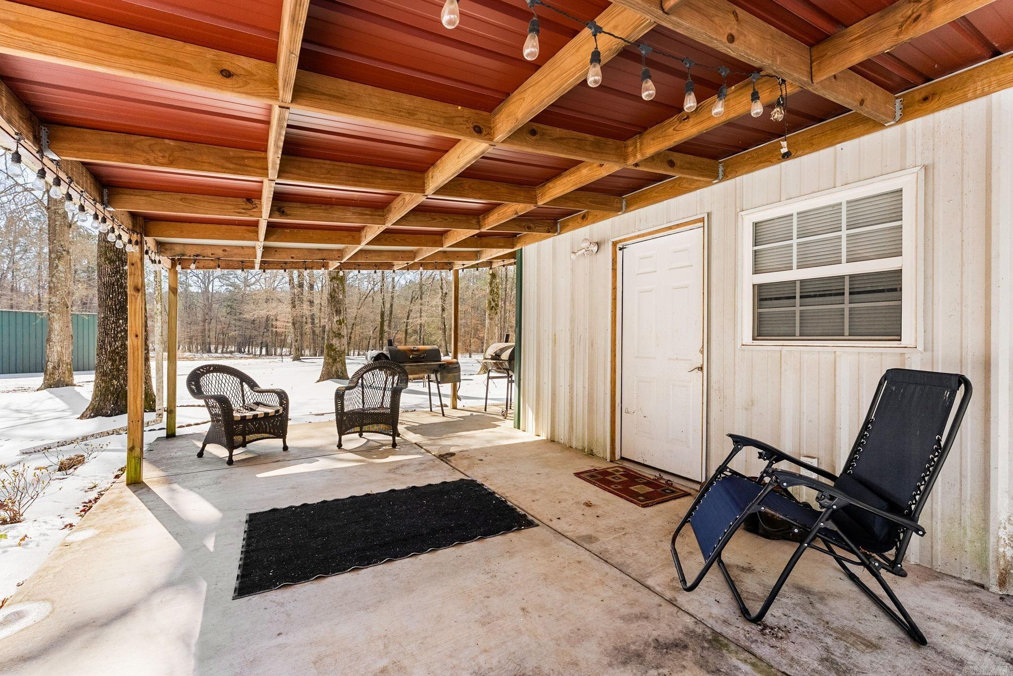 590 S Hwy 29  Delight, AR