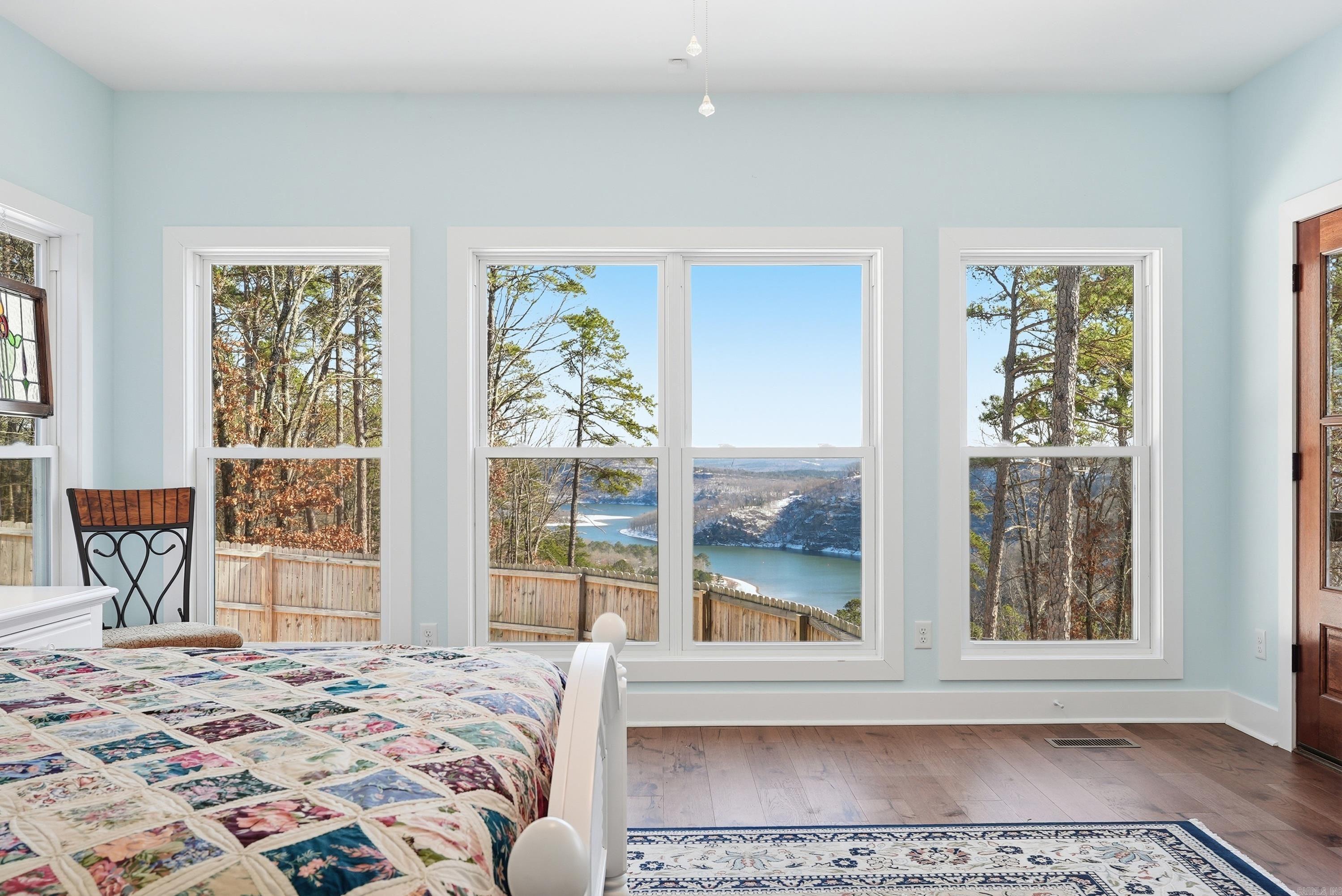 550 Leech Dr. Shirley, AR 72153