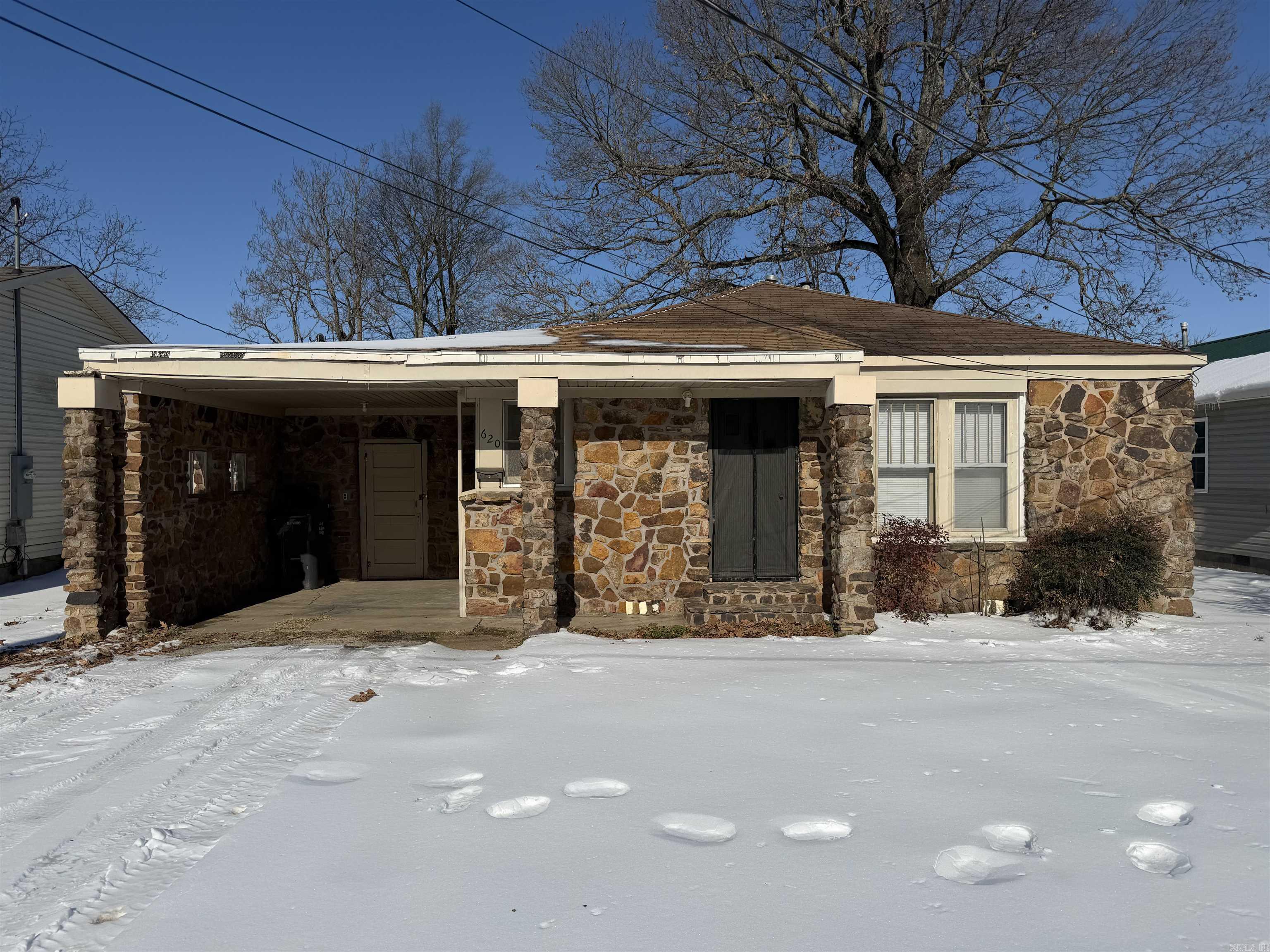 620 SW 6th  Walnut Ridge, AR