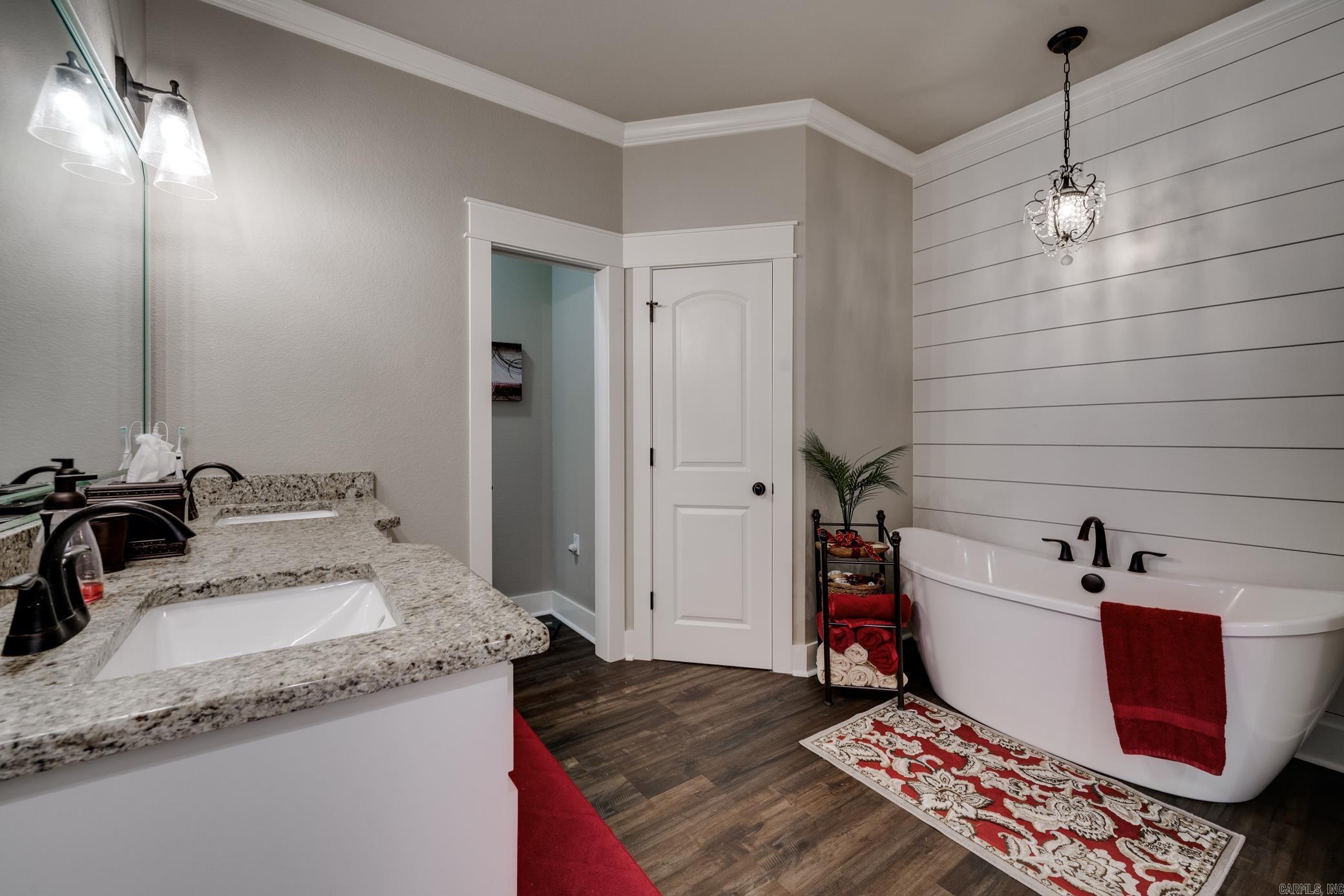 22 S Mt. Olive Rd.  Vilonia, AR