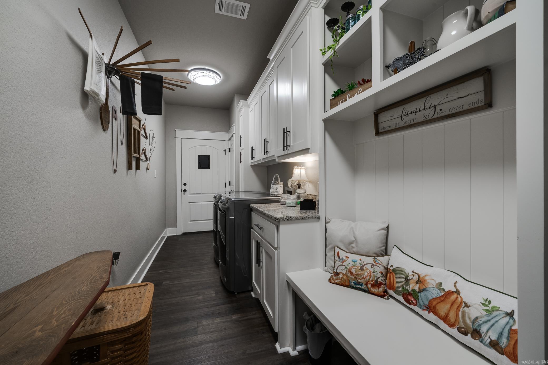 22 S Mt. Olive Rd.  Vilonia, AR