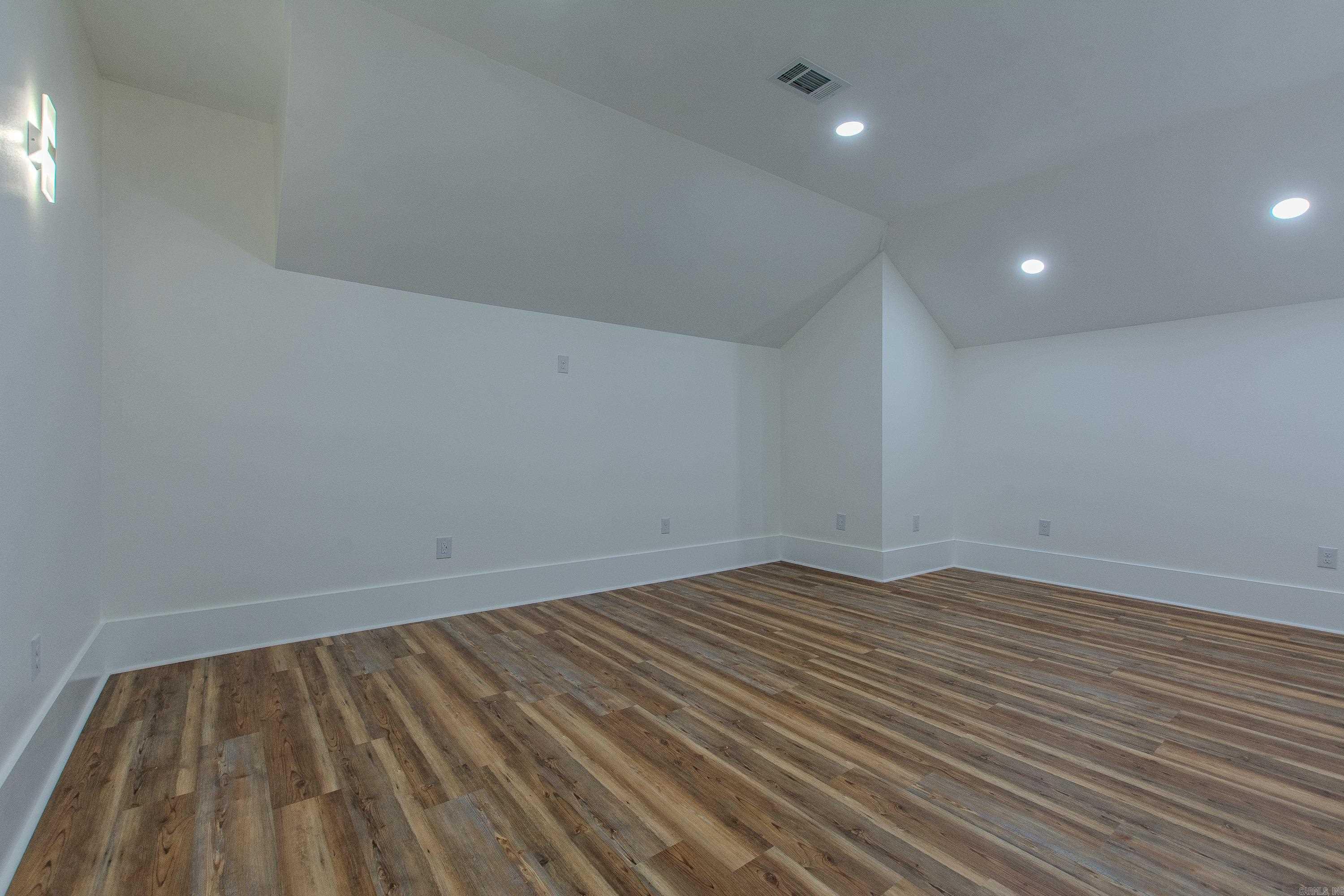 7921 Kanis Oaks Dr  Little Rock, AR