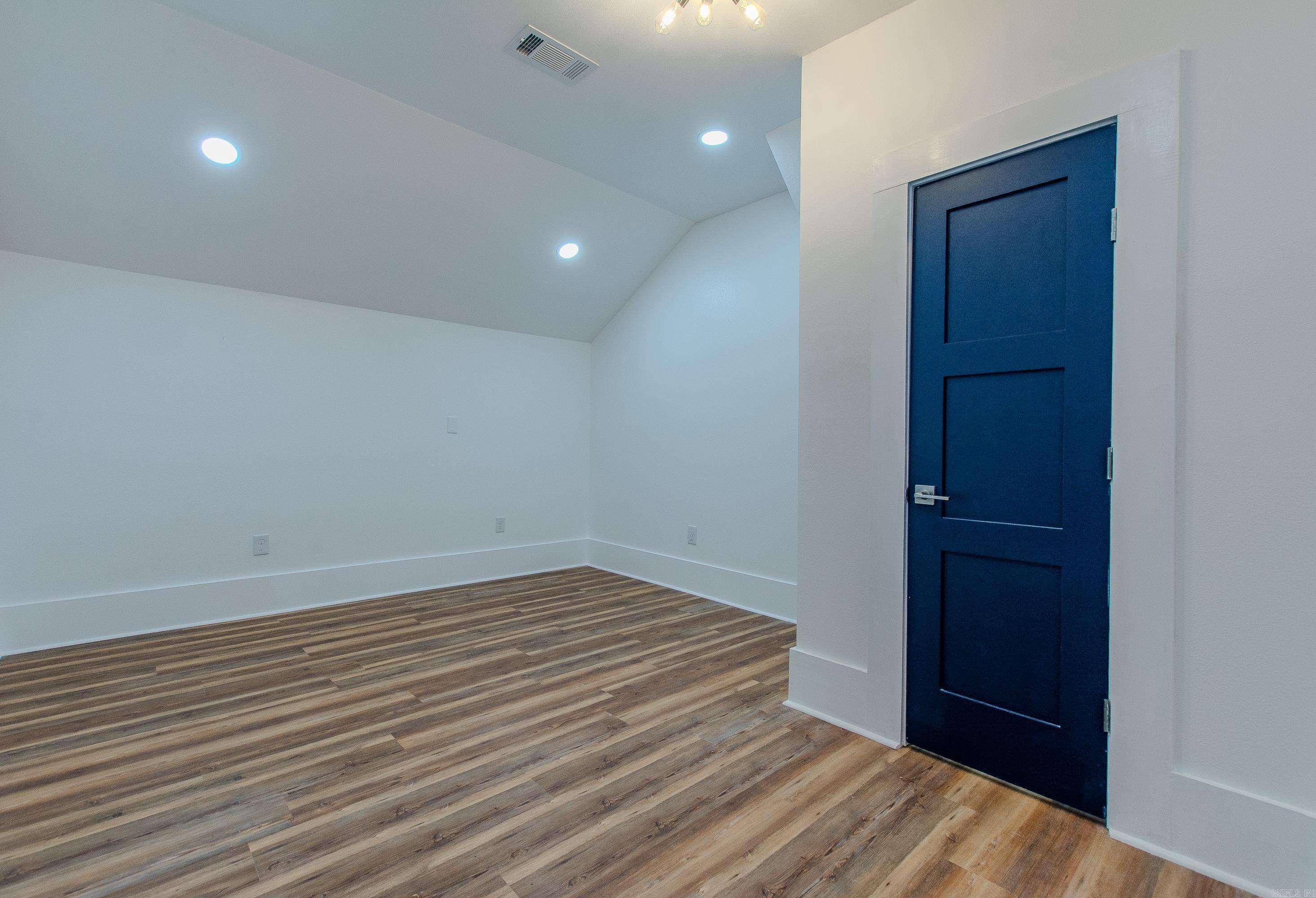 7921 Kanis Oaks Dr  Little Rock, AR