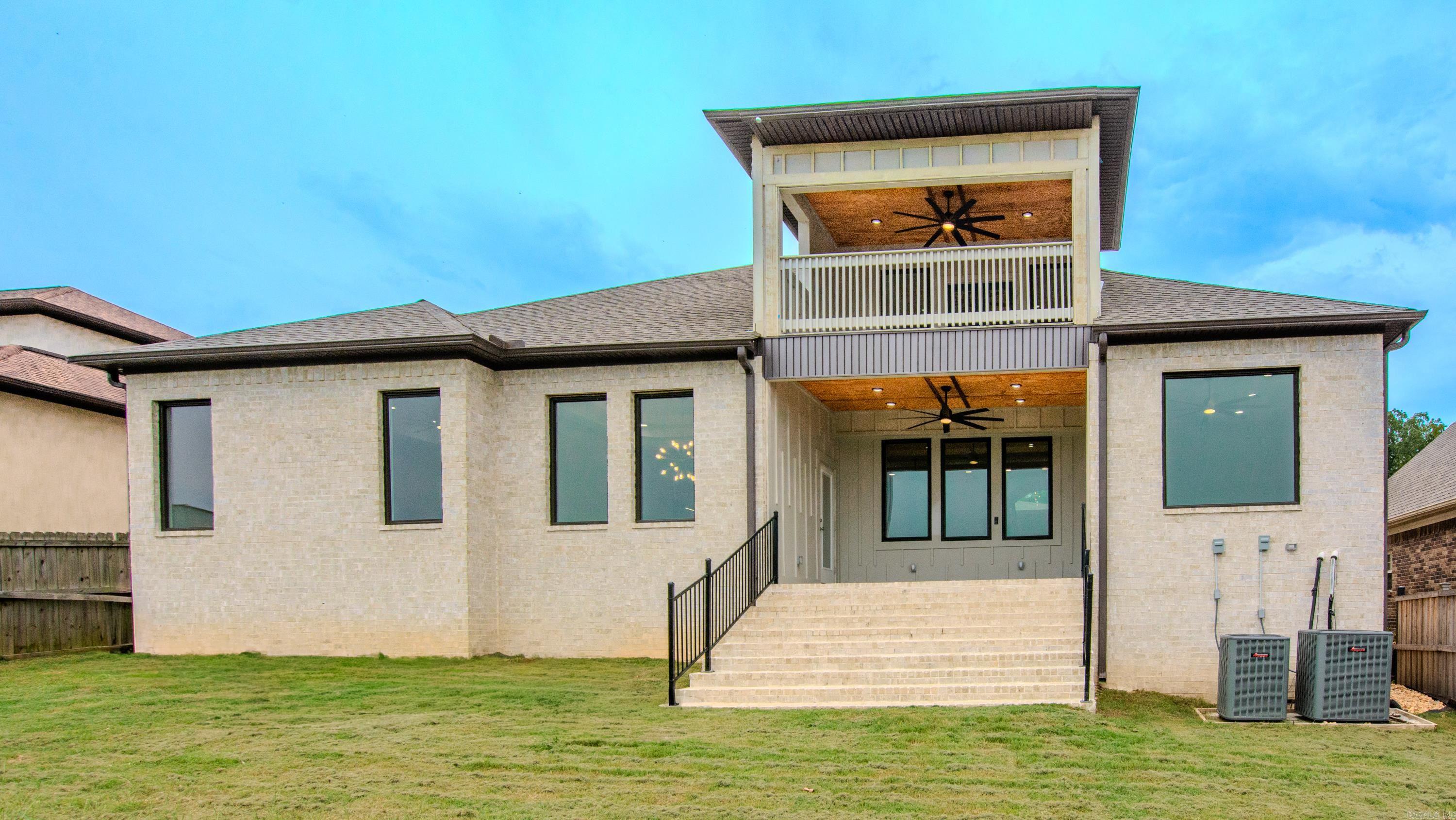 7921 Kanis Oaks Dr  Little Rock, AR