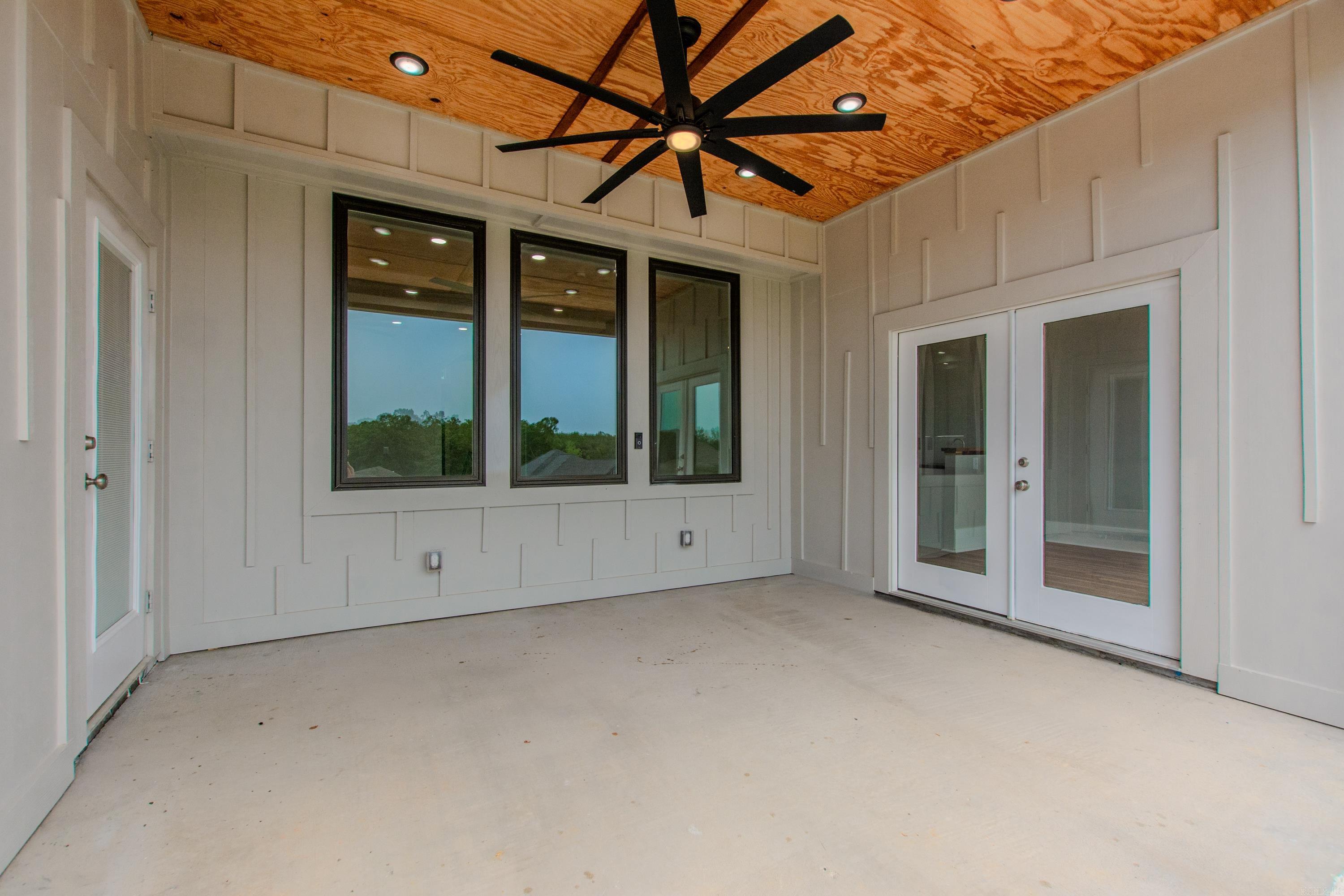 7921 Kanis Oaks Dr  Little Rock, AR