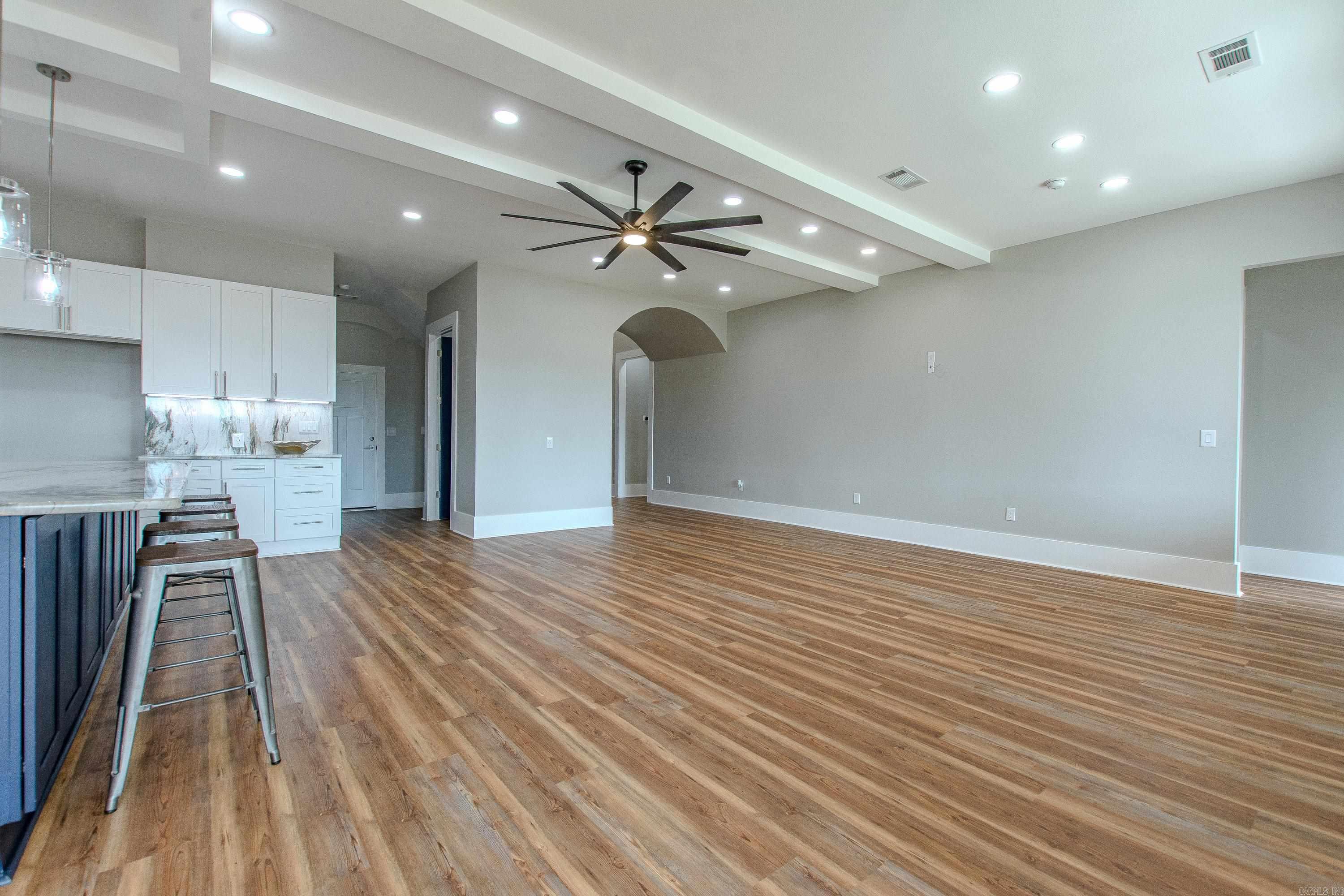 7921 Kanis Oaks Dr  Little Rock, AR