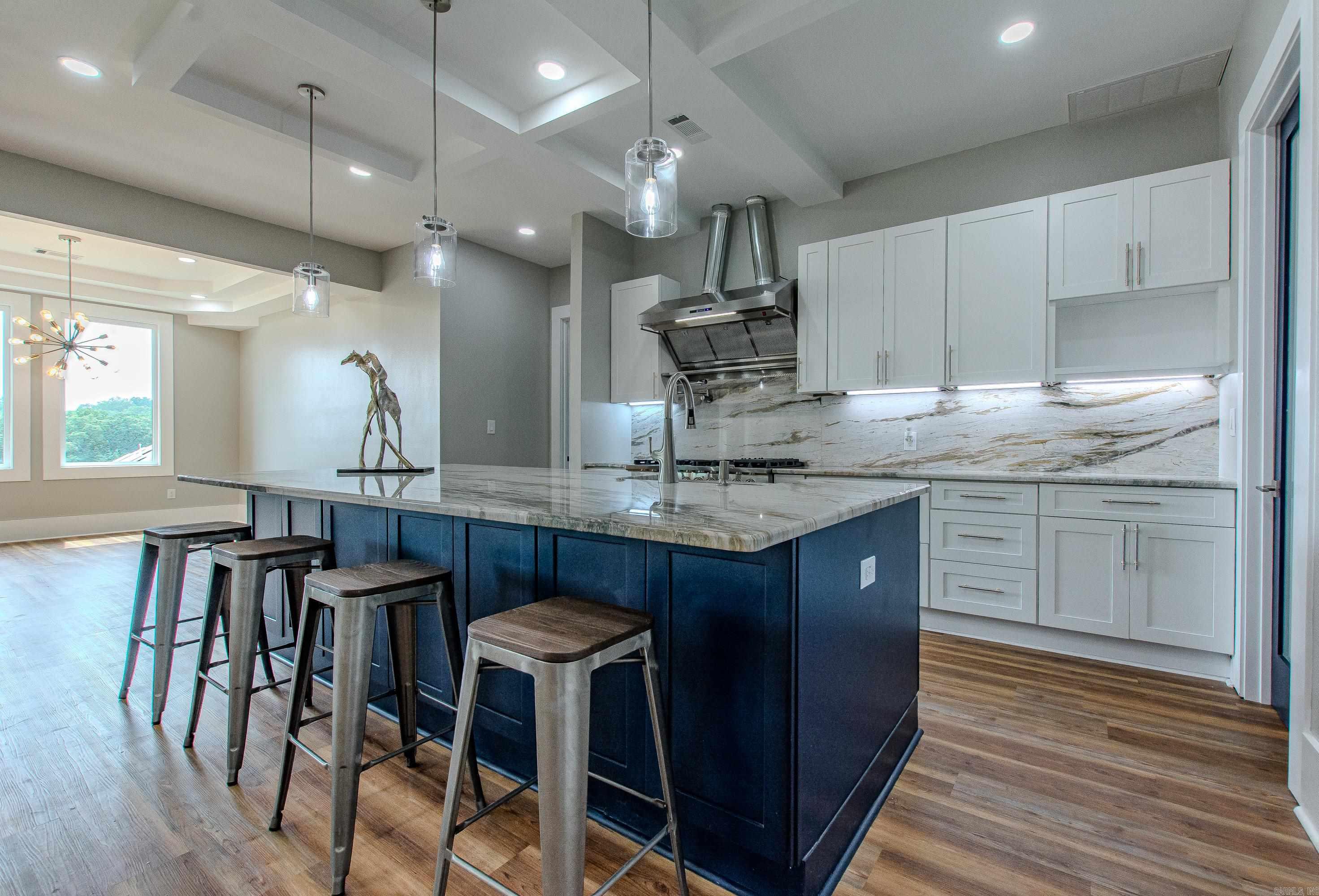 7921 Kanis Oaks Dr  Little Rock, AR