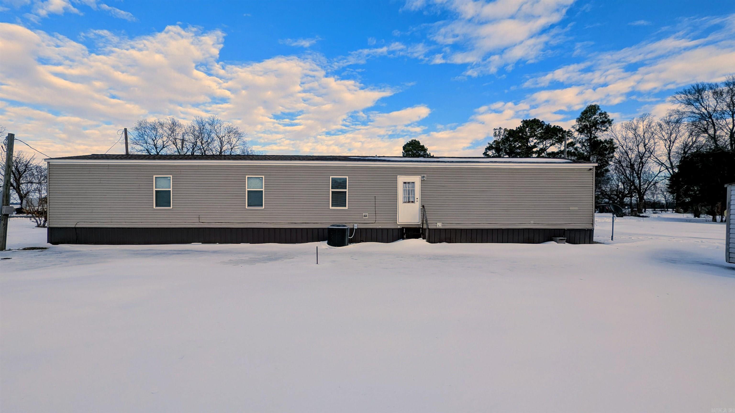 301 James Street  Swifton, AR