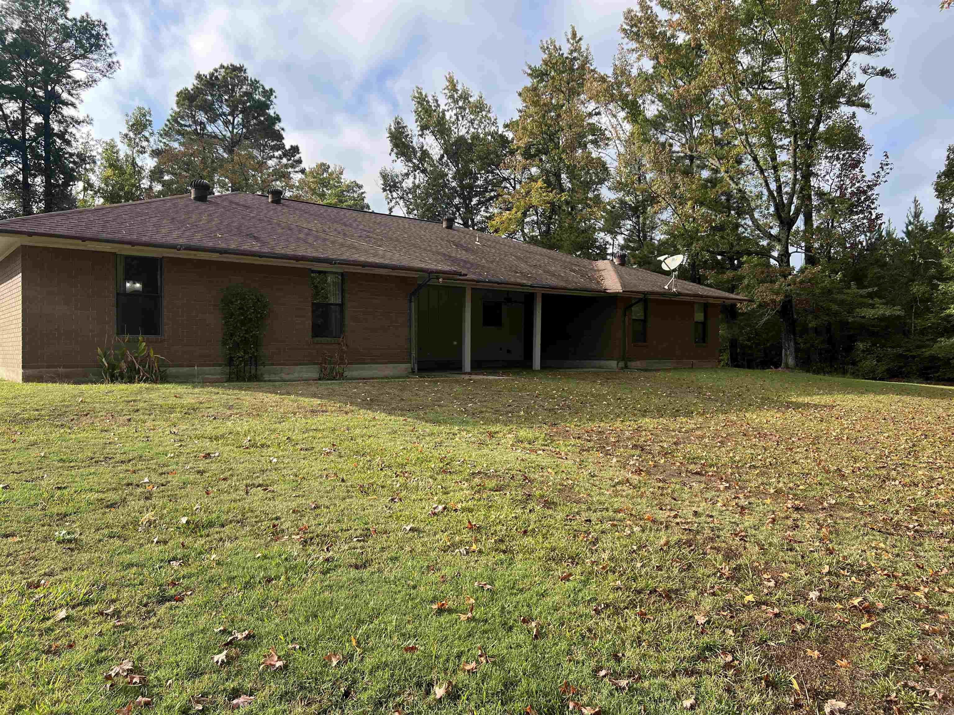 301 Billingsley  Redfield, AR
