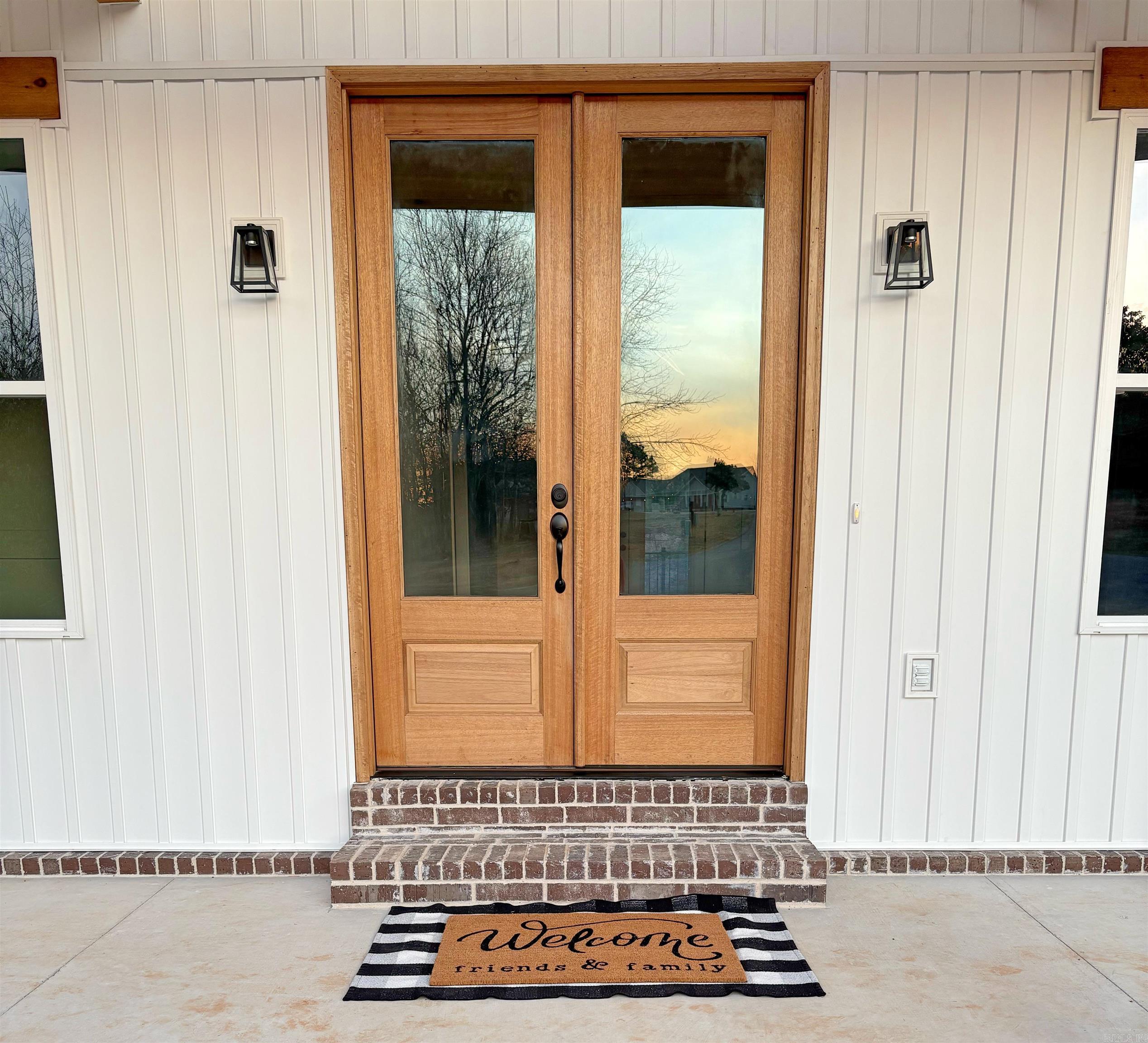 150 Caddy Cove Ln.  Mountain View, AR