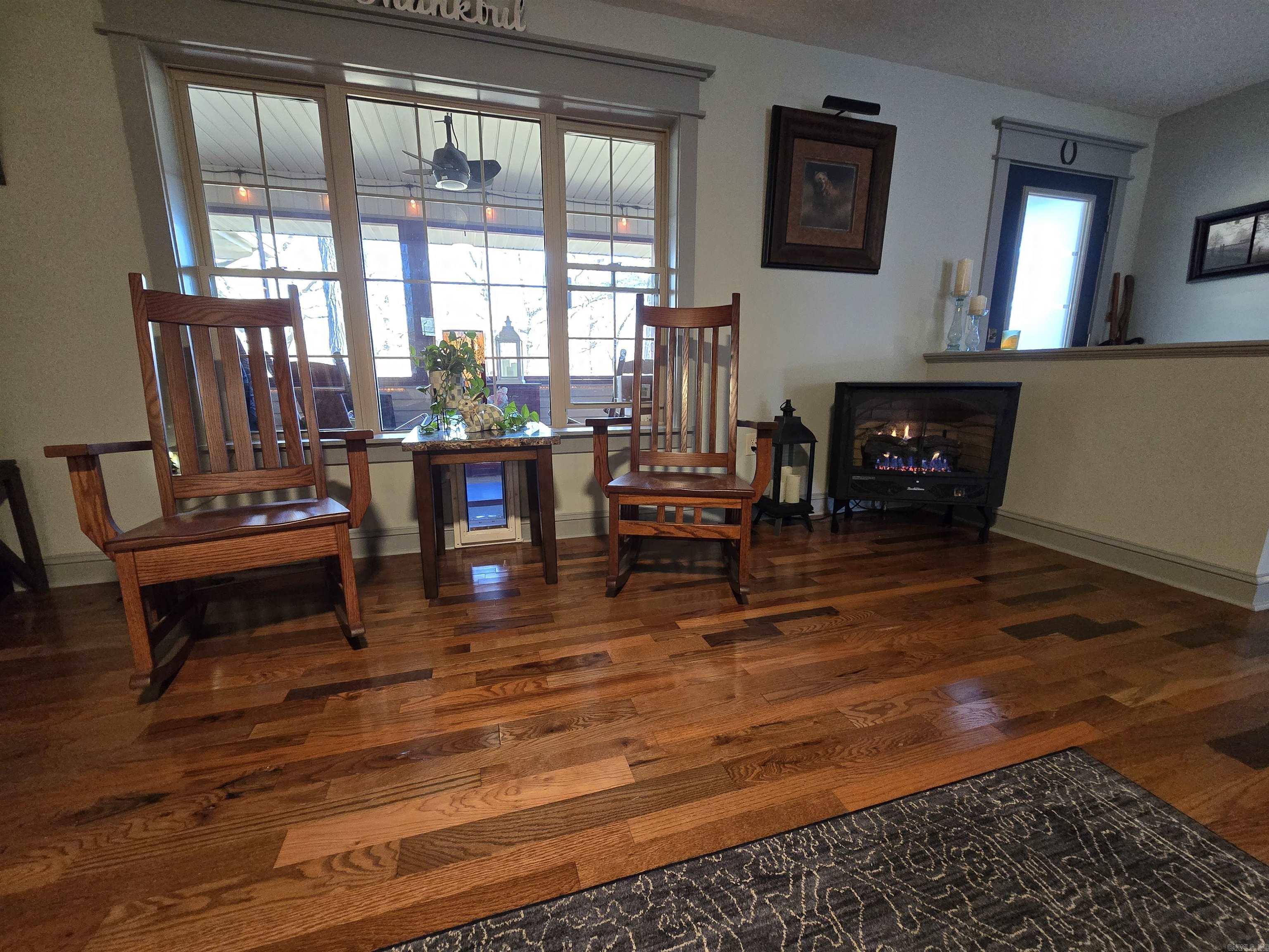 201 Coon Ridge  Lakeview, AR