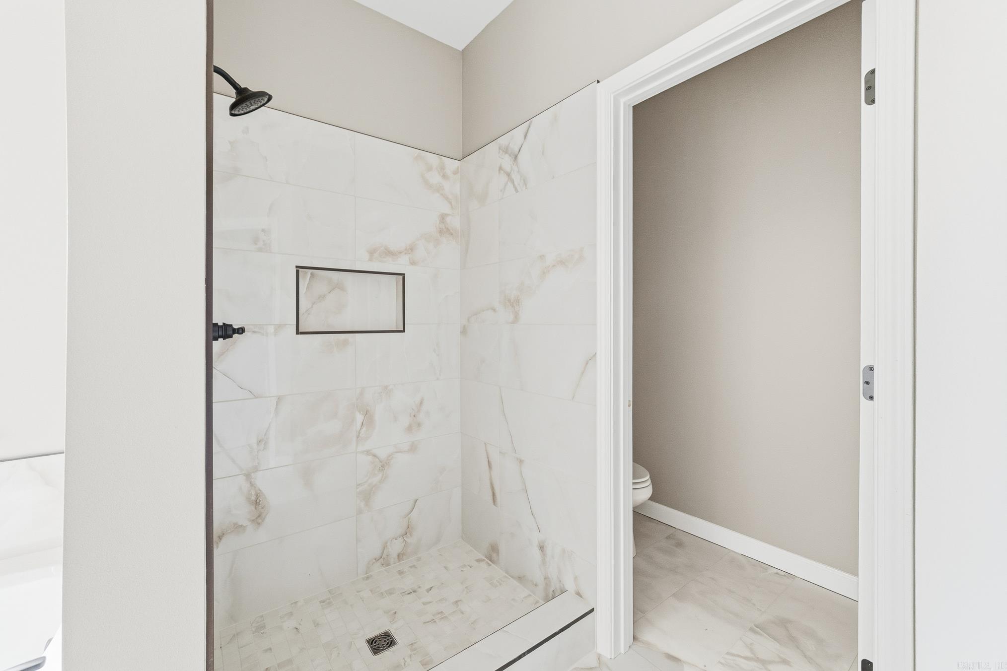 556 Valley Oak  Sherwood, AR