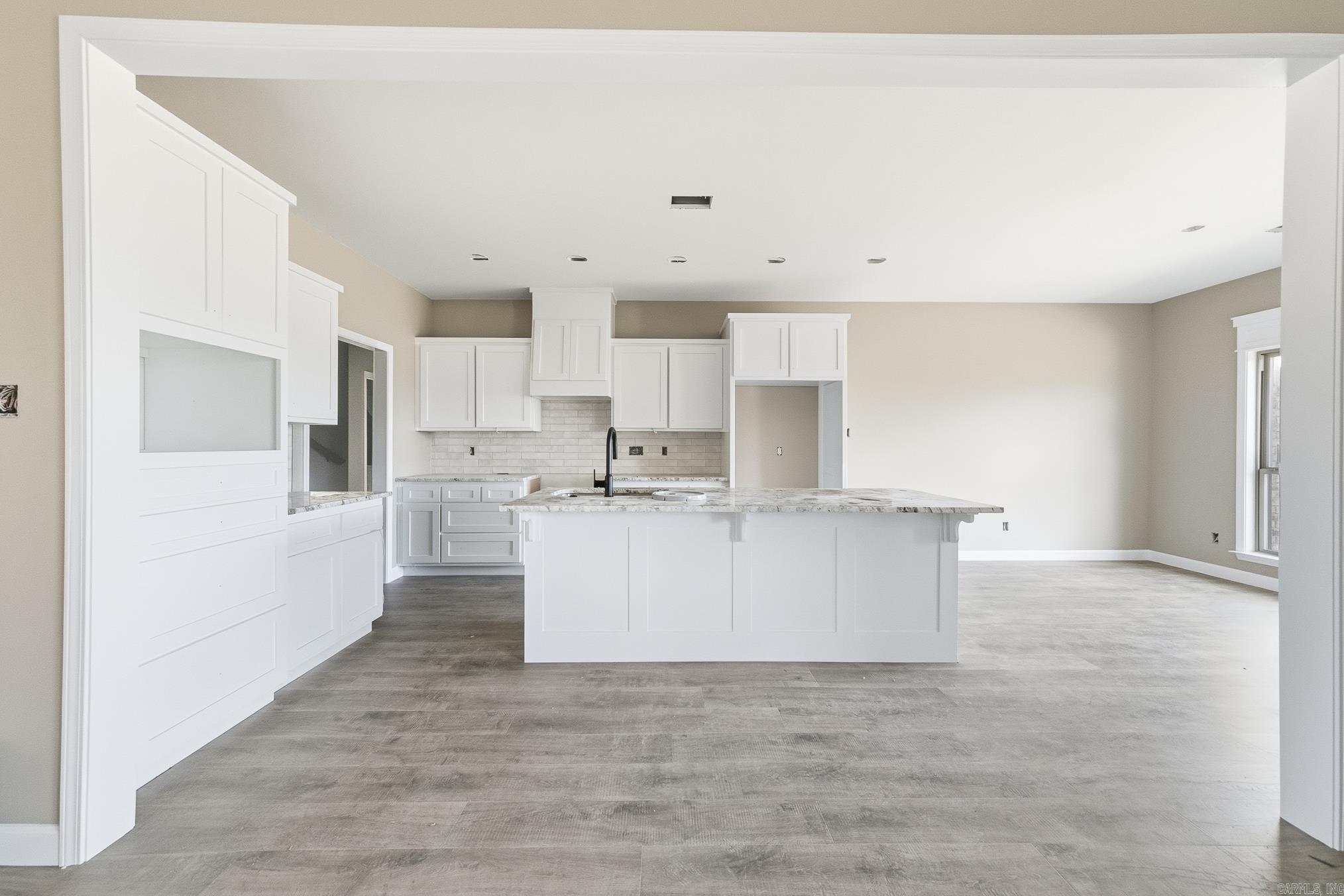 556 Valley Oak  Sherwood, AR