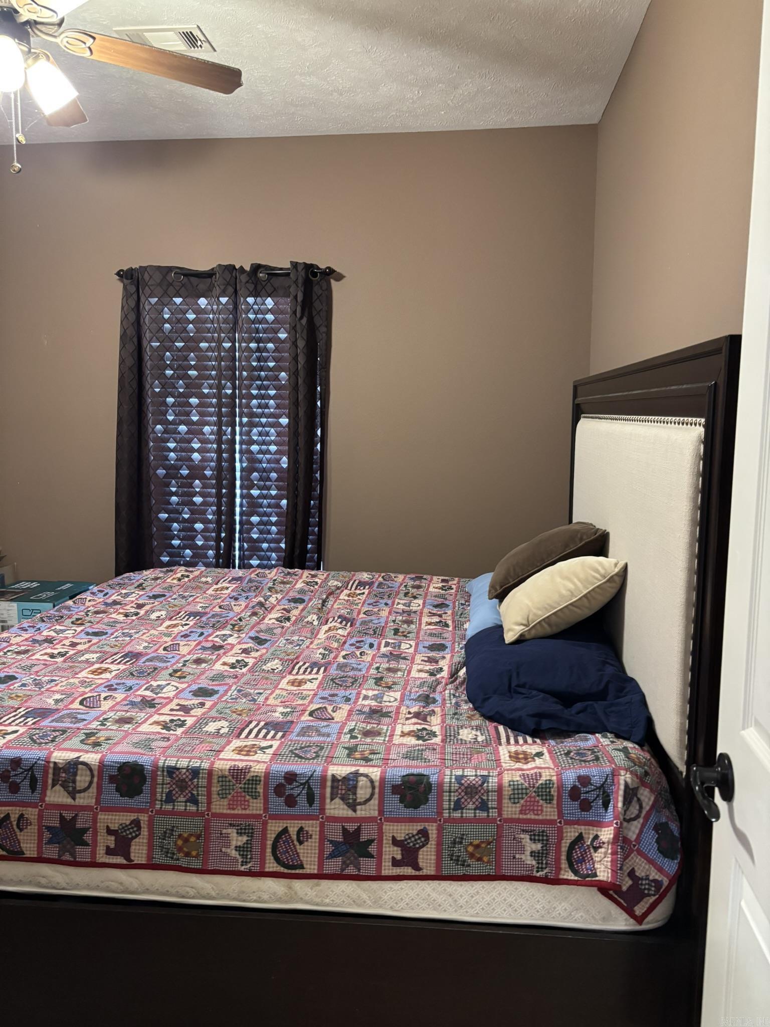 27 W Highway 124  Damascus, AR