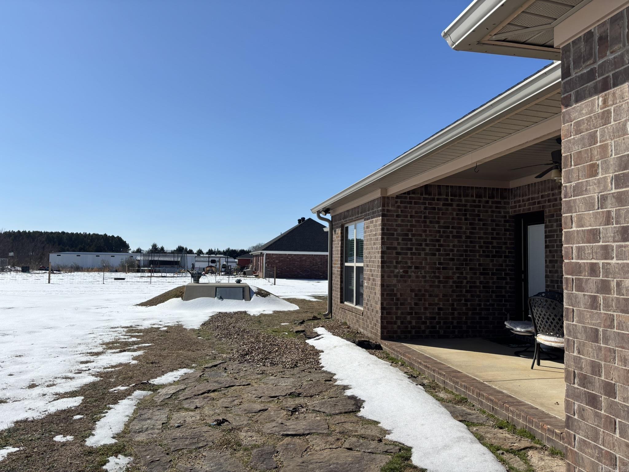 27 W Highway 124  Damascus, AR