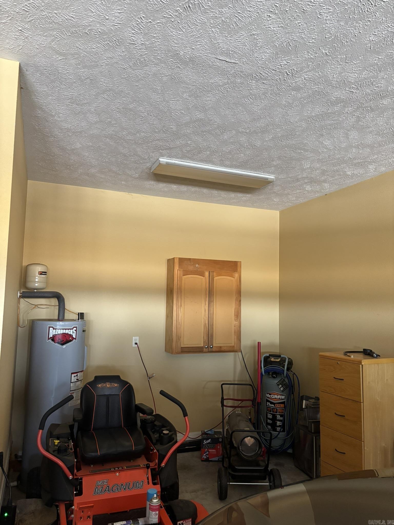 27 W Highway 124  Damascus, AR