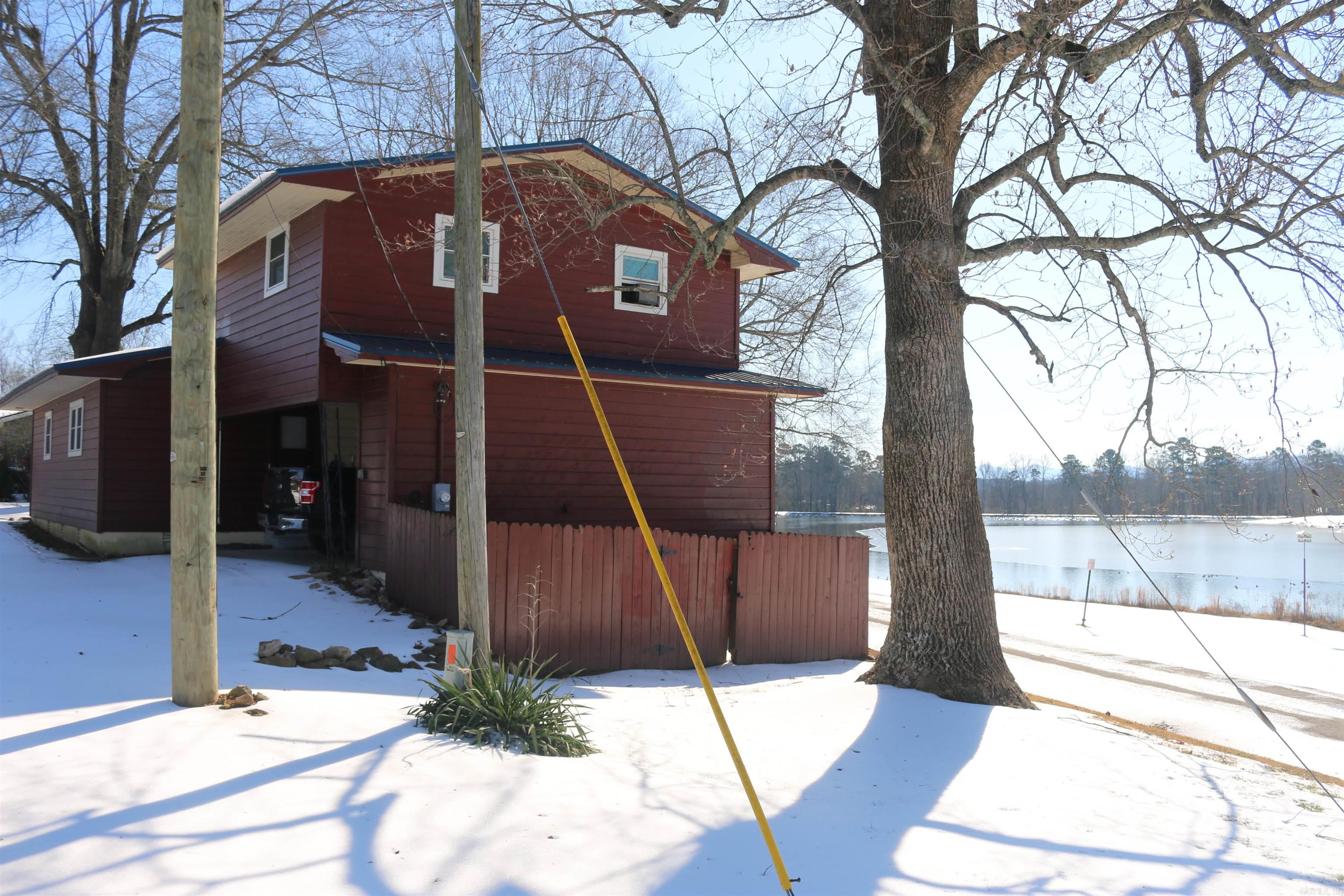 1013 Lakeside  Mena, AR