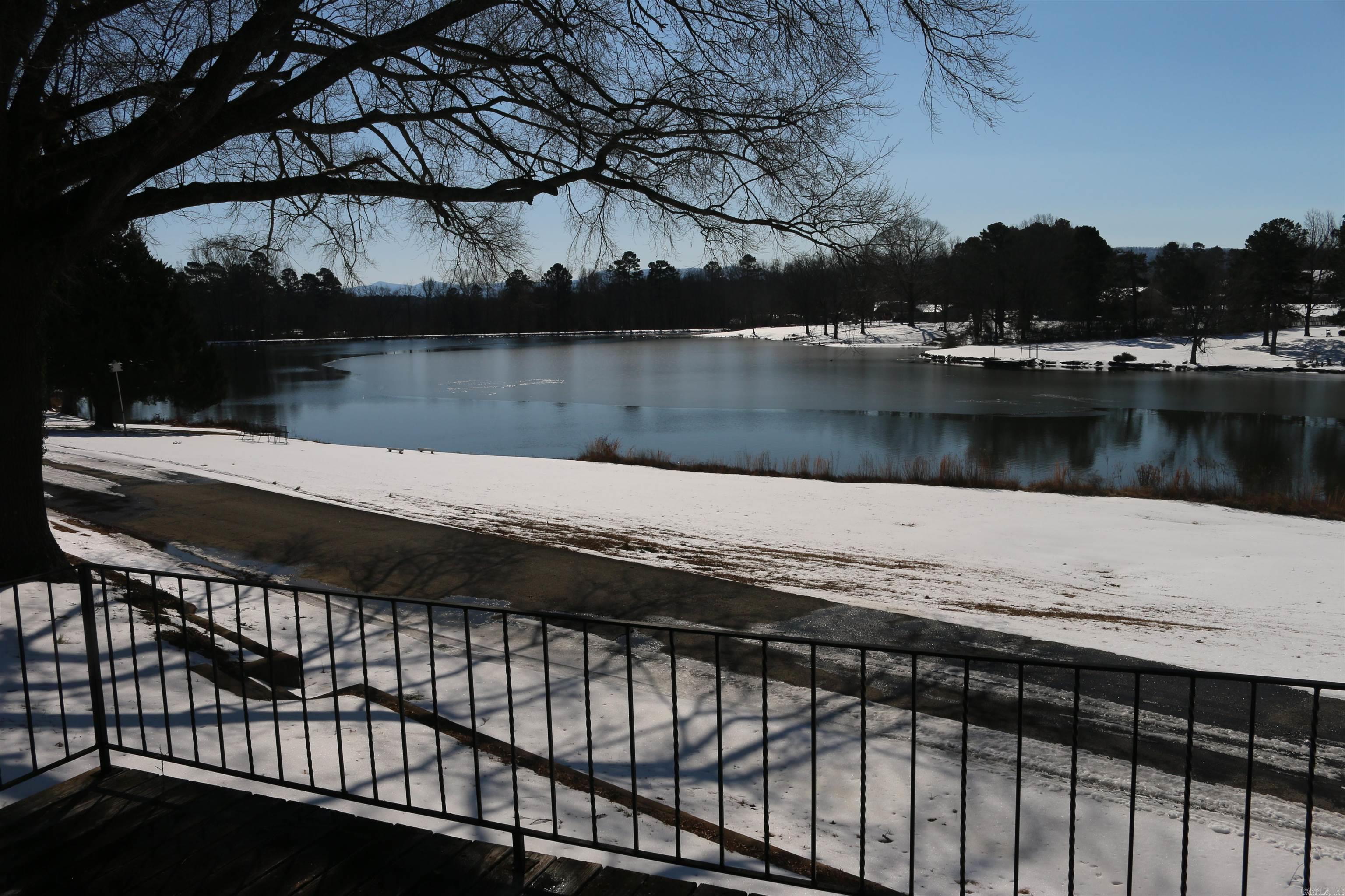 1013 Lakeside  Mena, AR