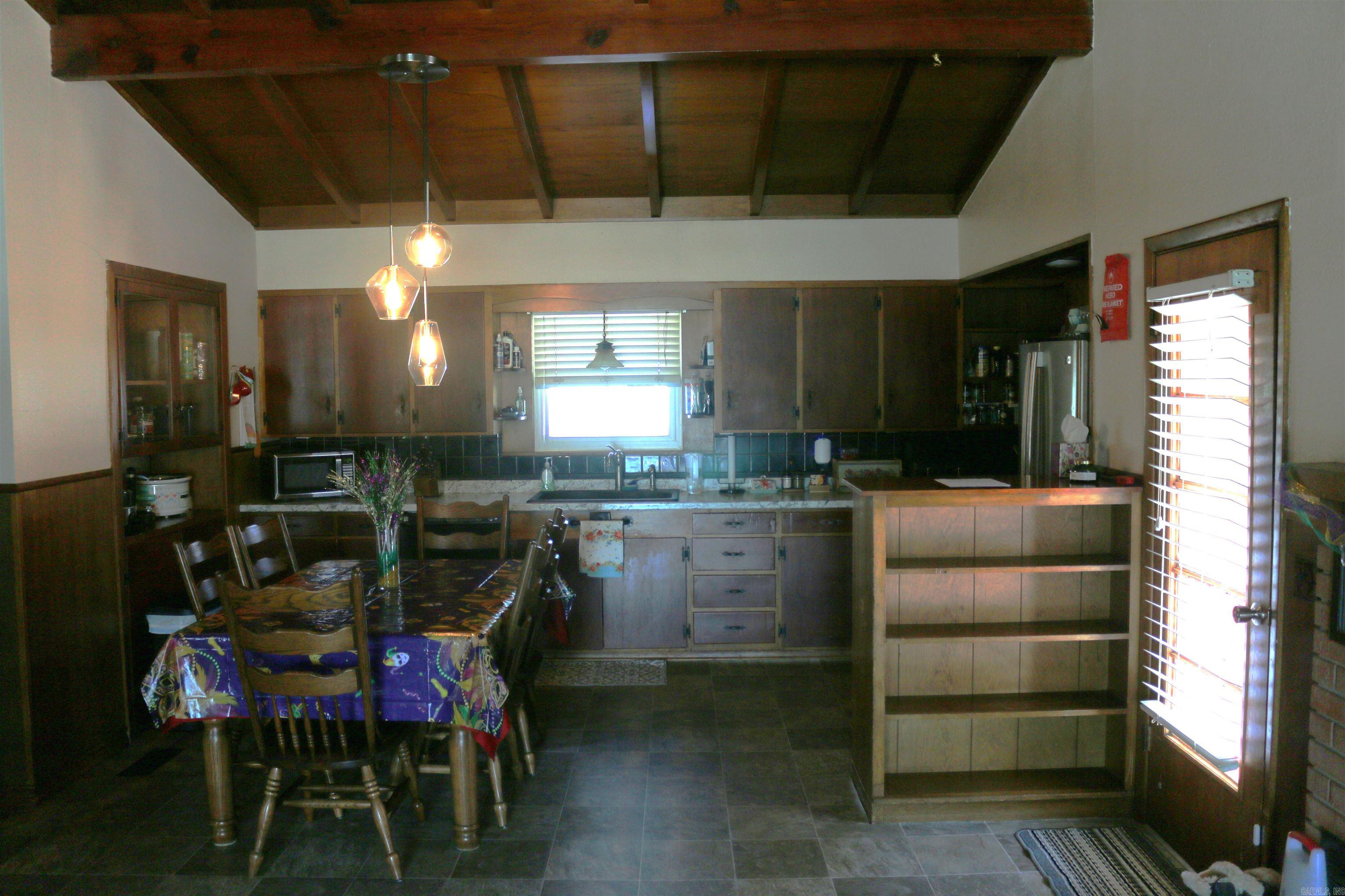 1013 Lakeside  Mena, AR