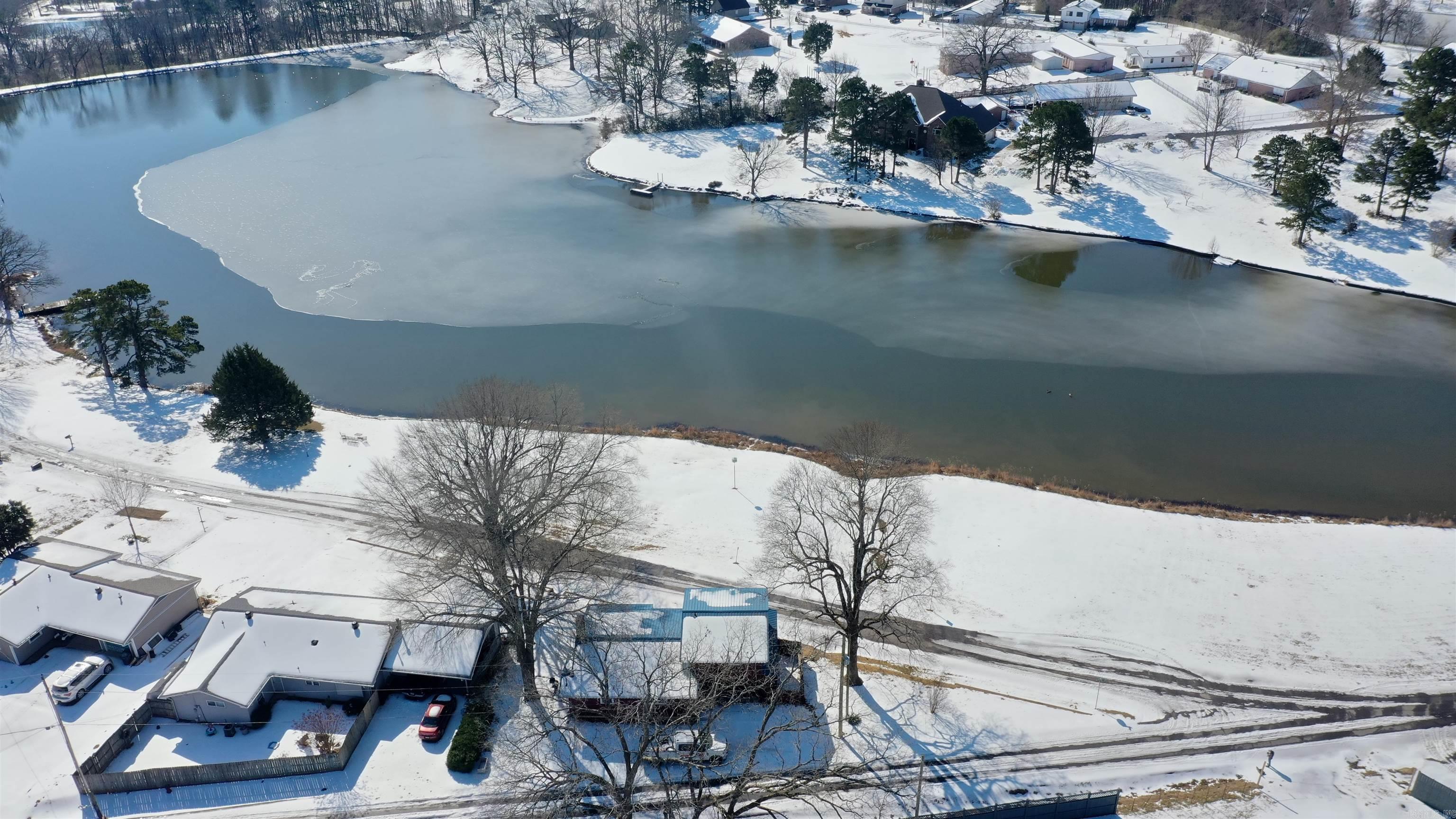 1013 Lakeside  Mena, AR