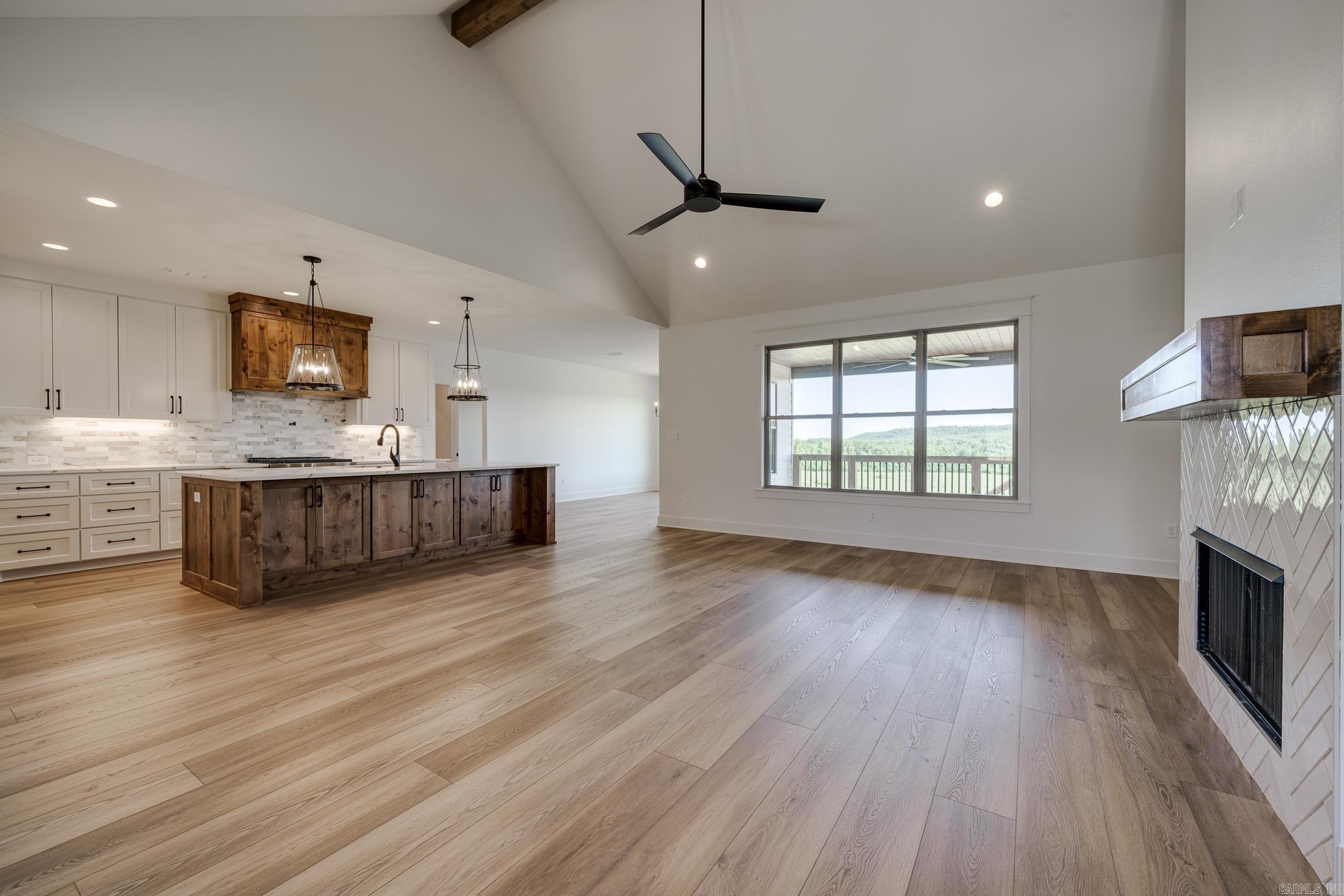 268 Castleberry Road  Greenbrier, AR