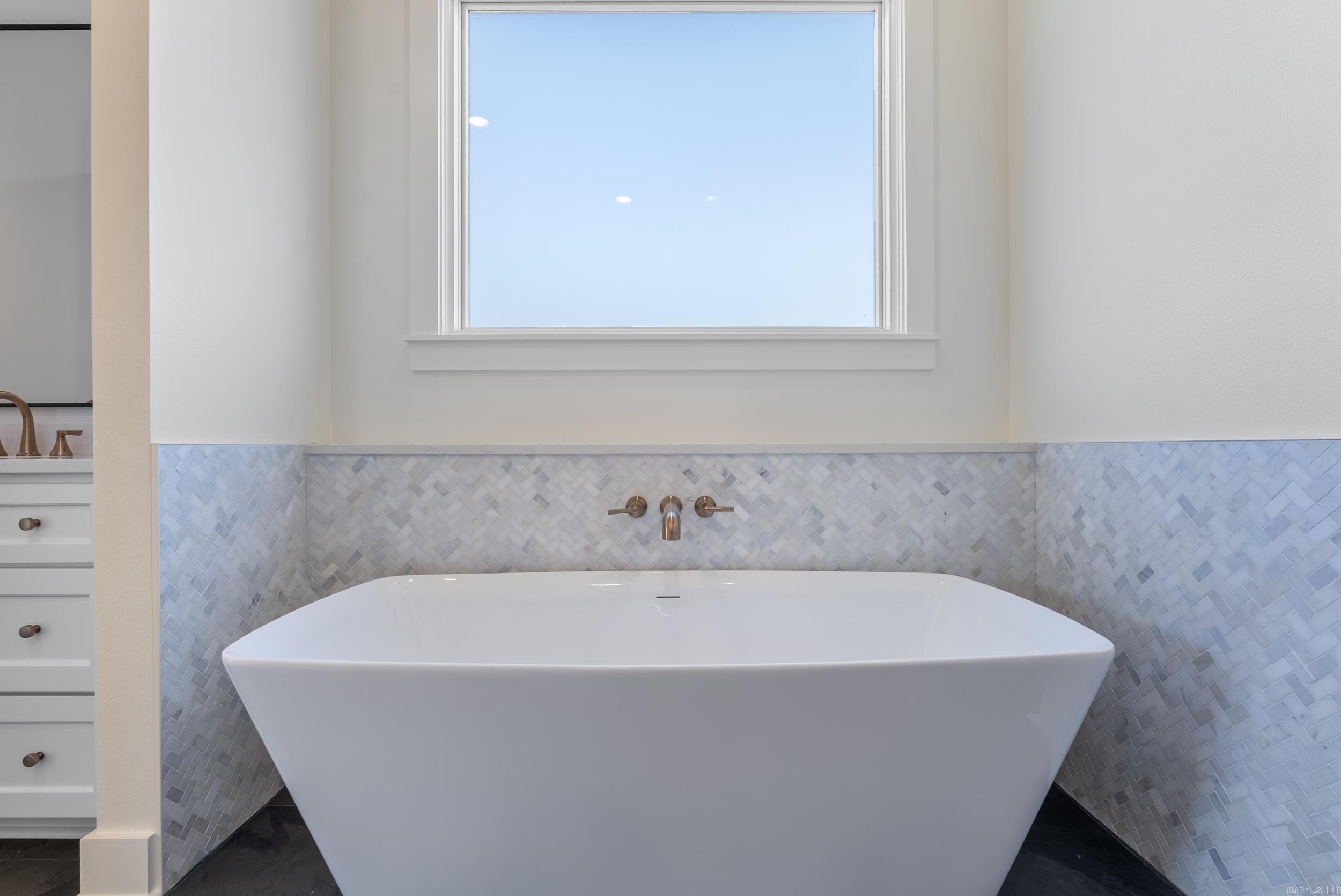 1635 Southwinds Drive  Conway, AR