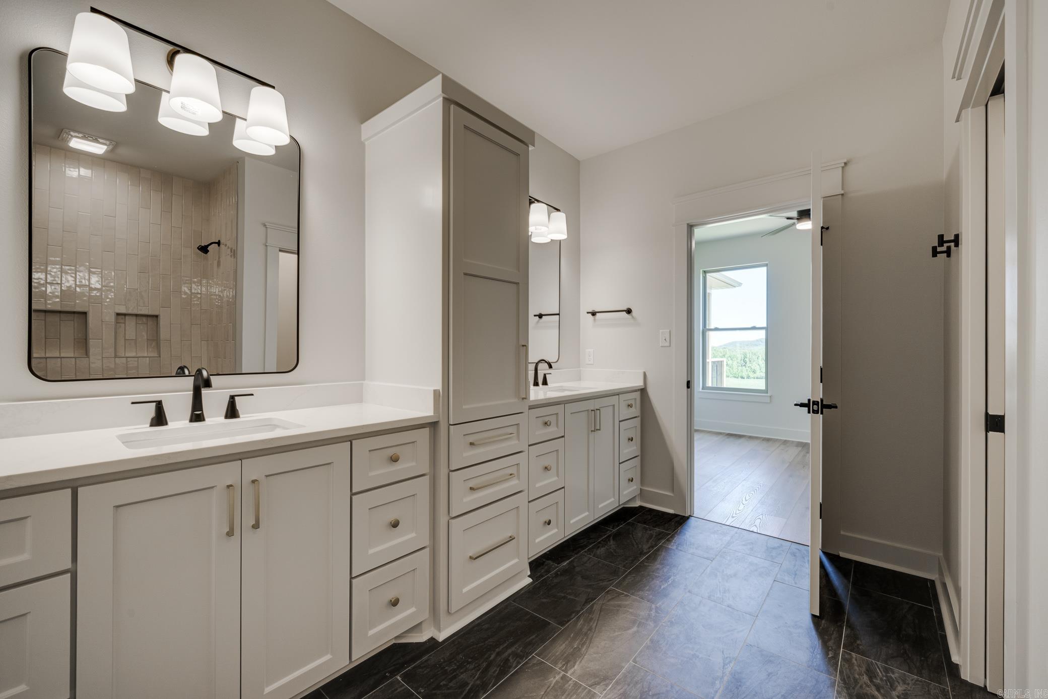 272 Castleberry Road  Greenbrier, AR