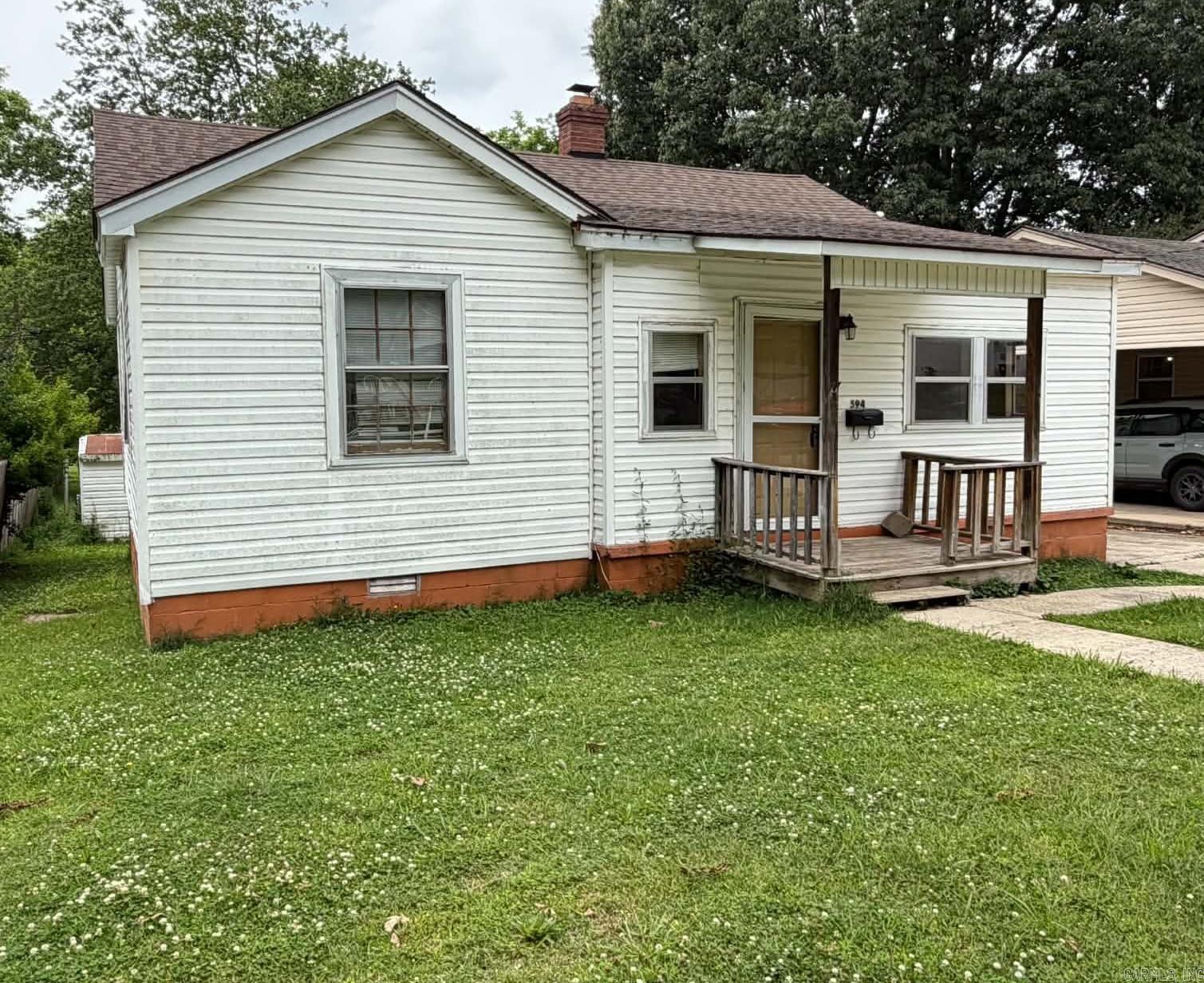 594 N 5th  Piggott, AR