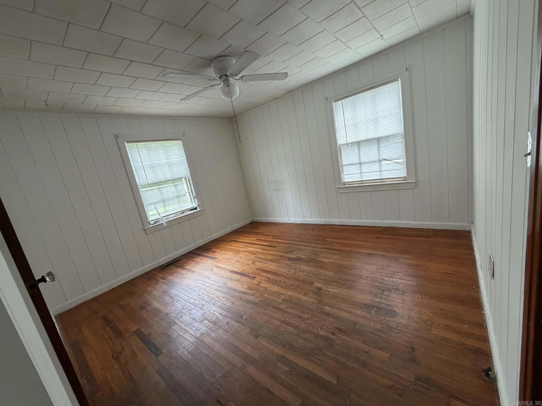 594 N 5th  Piggott, AR