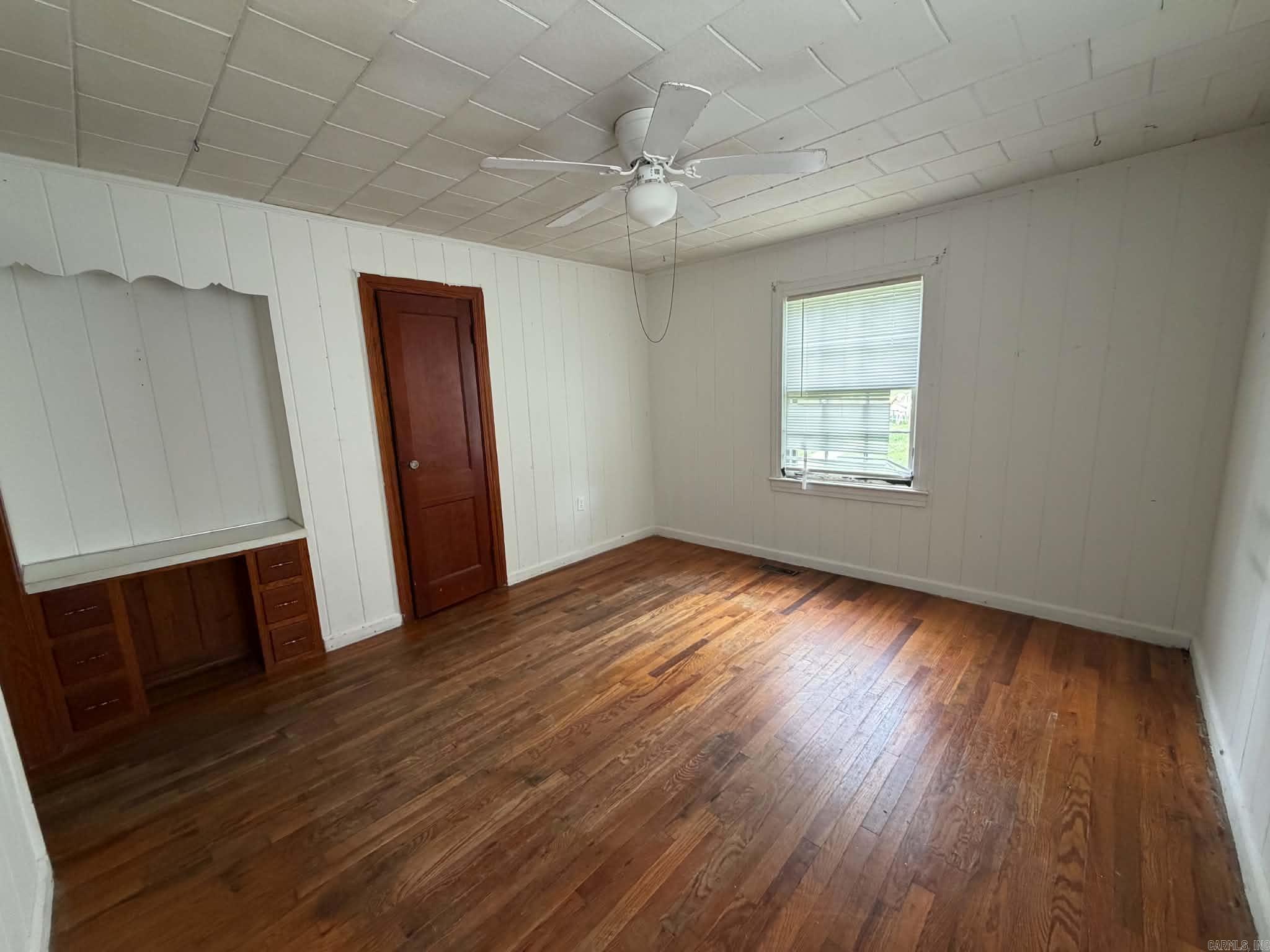 594 N 5th  Piggott, AR