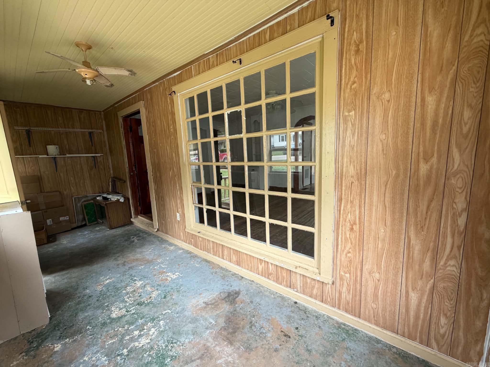 594 N 5th  Piggott, AR