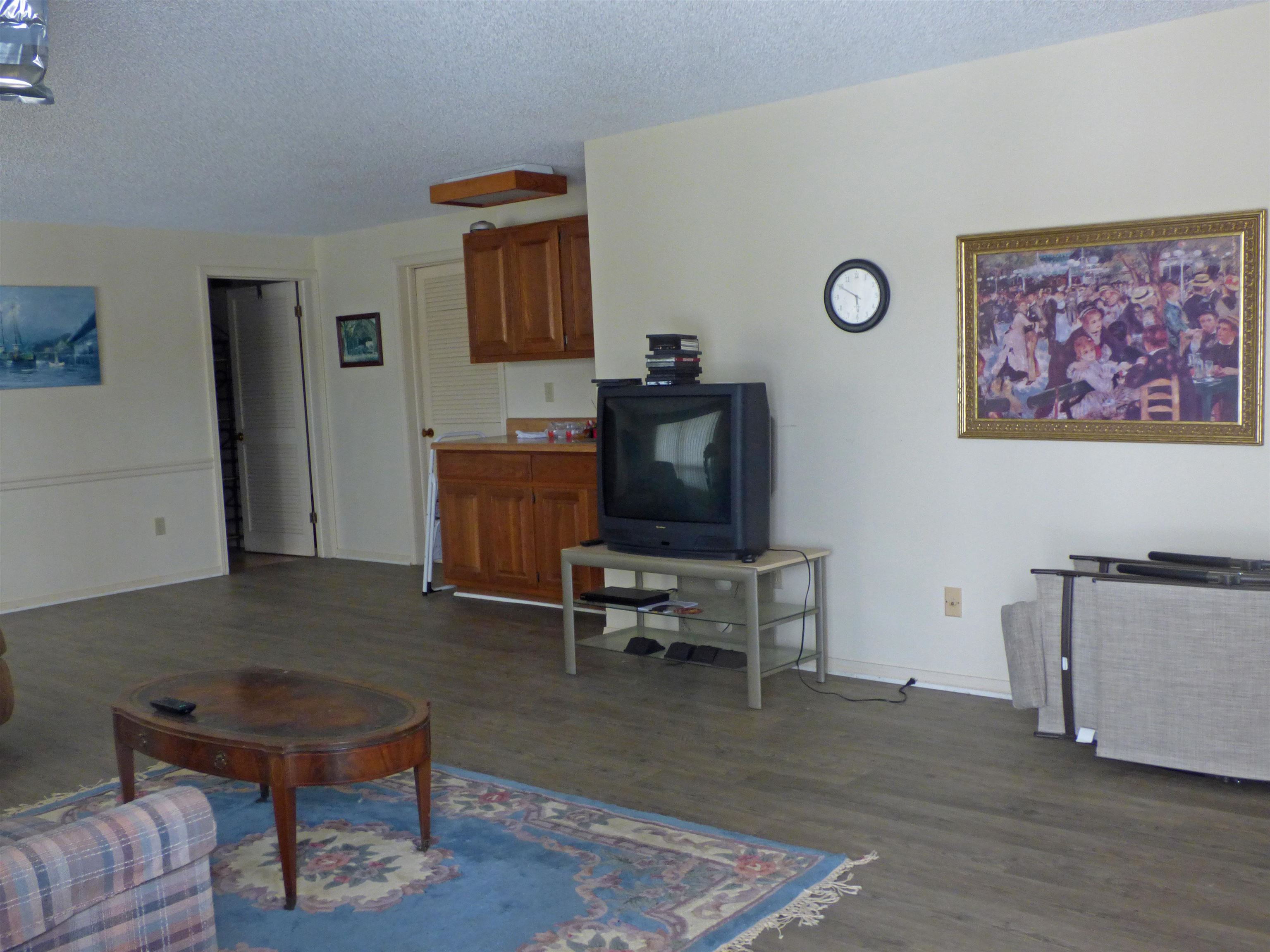 3 Zuni  Cherokee Village, AR