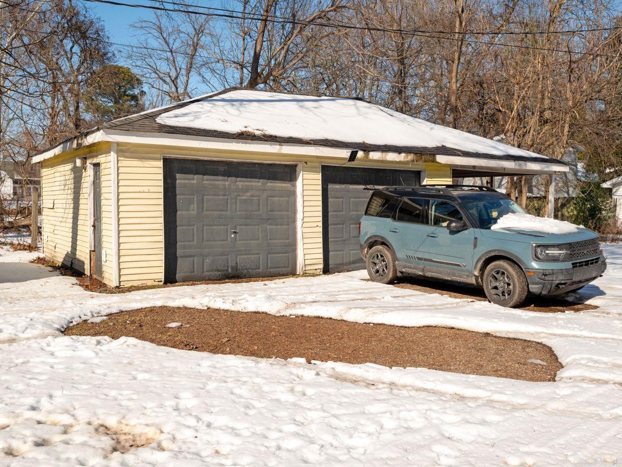 303 E Nichols  England, AR