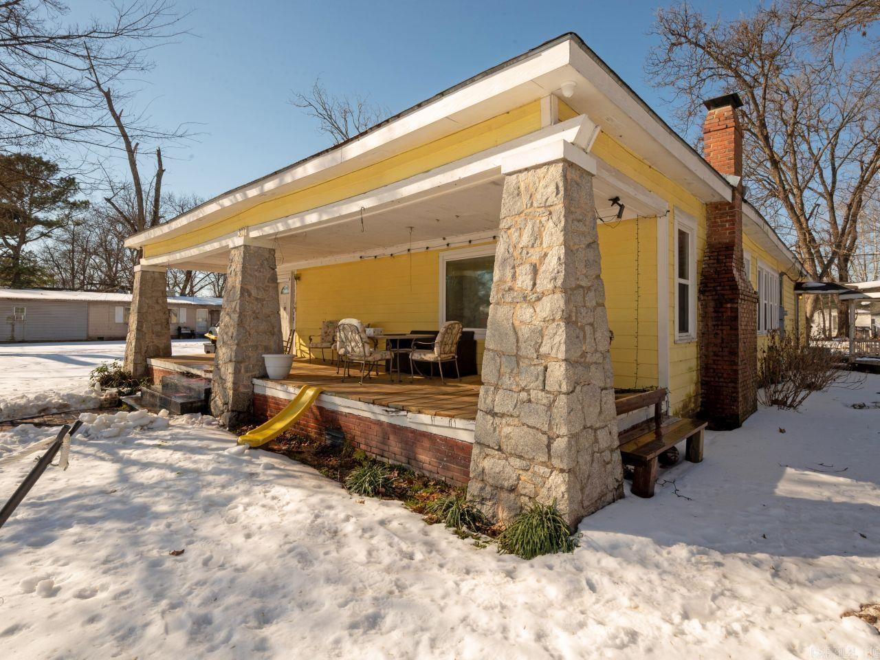 303 E Nichols  England, AR