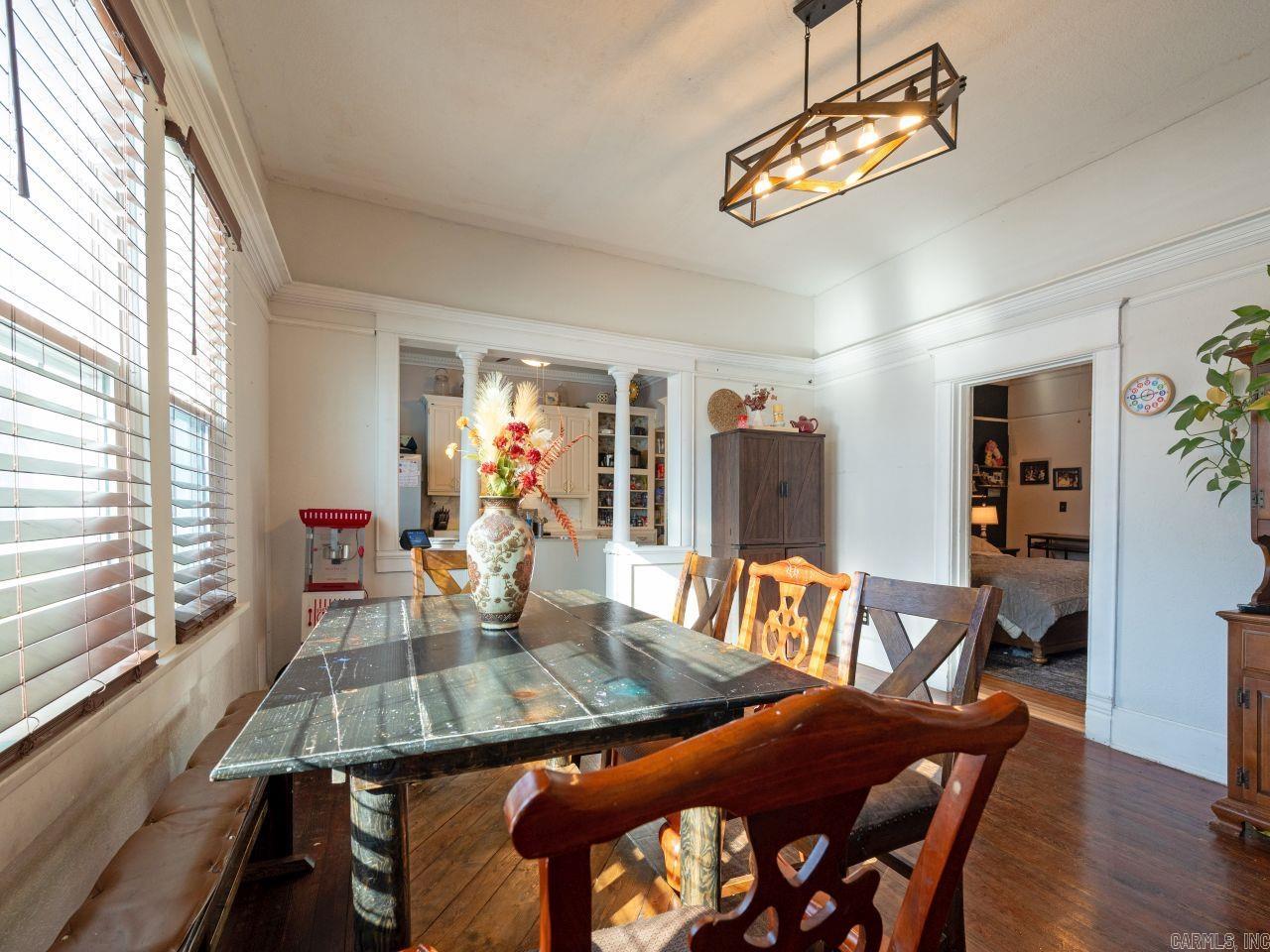 303 E Nichols  England, AR