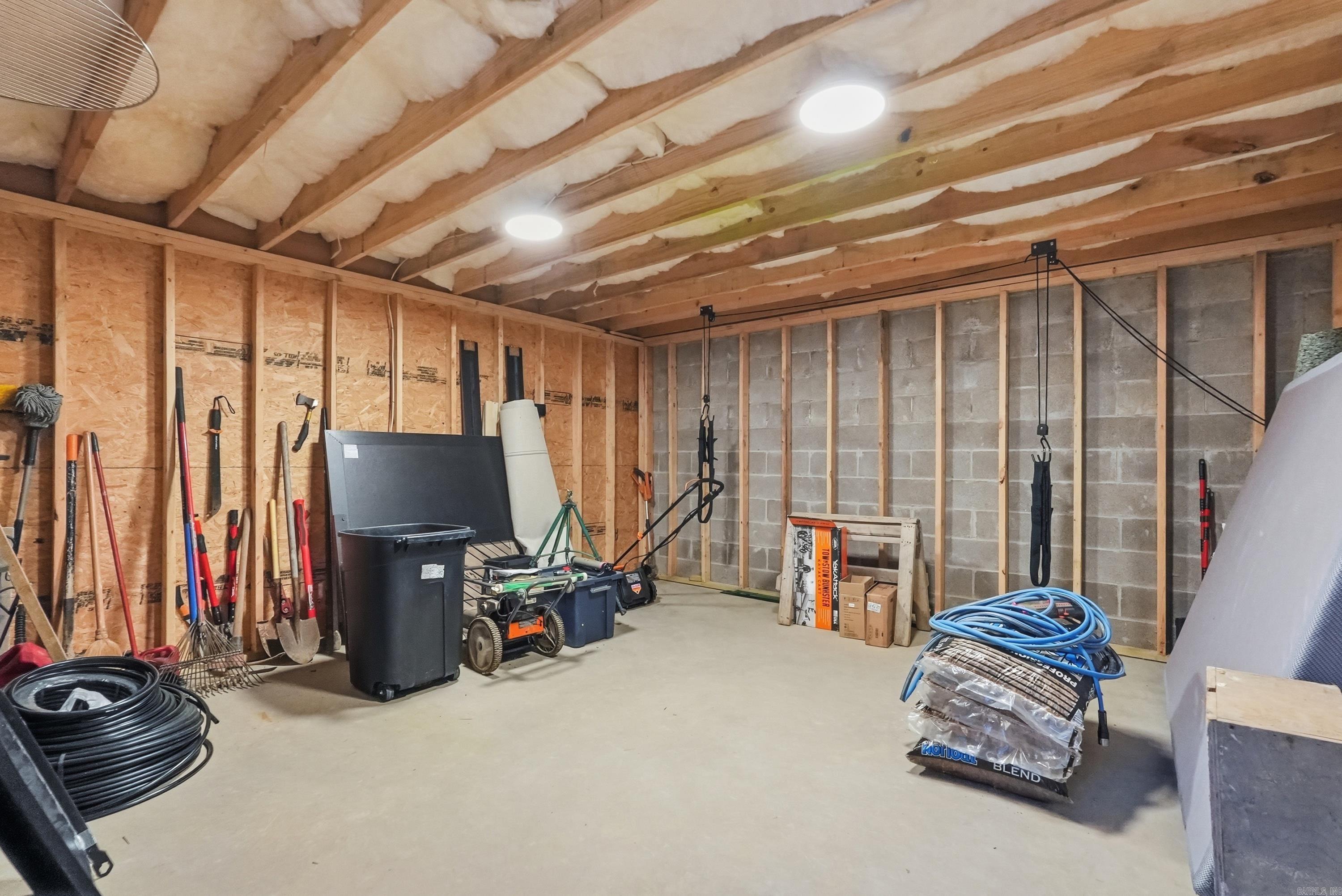 624 Valhalla Drive  Greers Ferry, AR