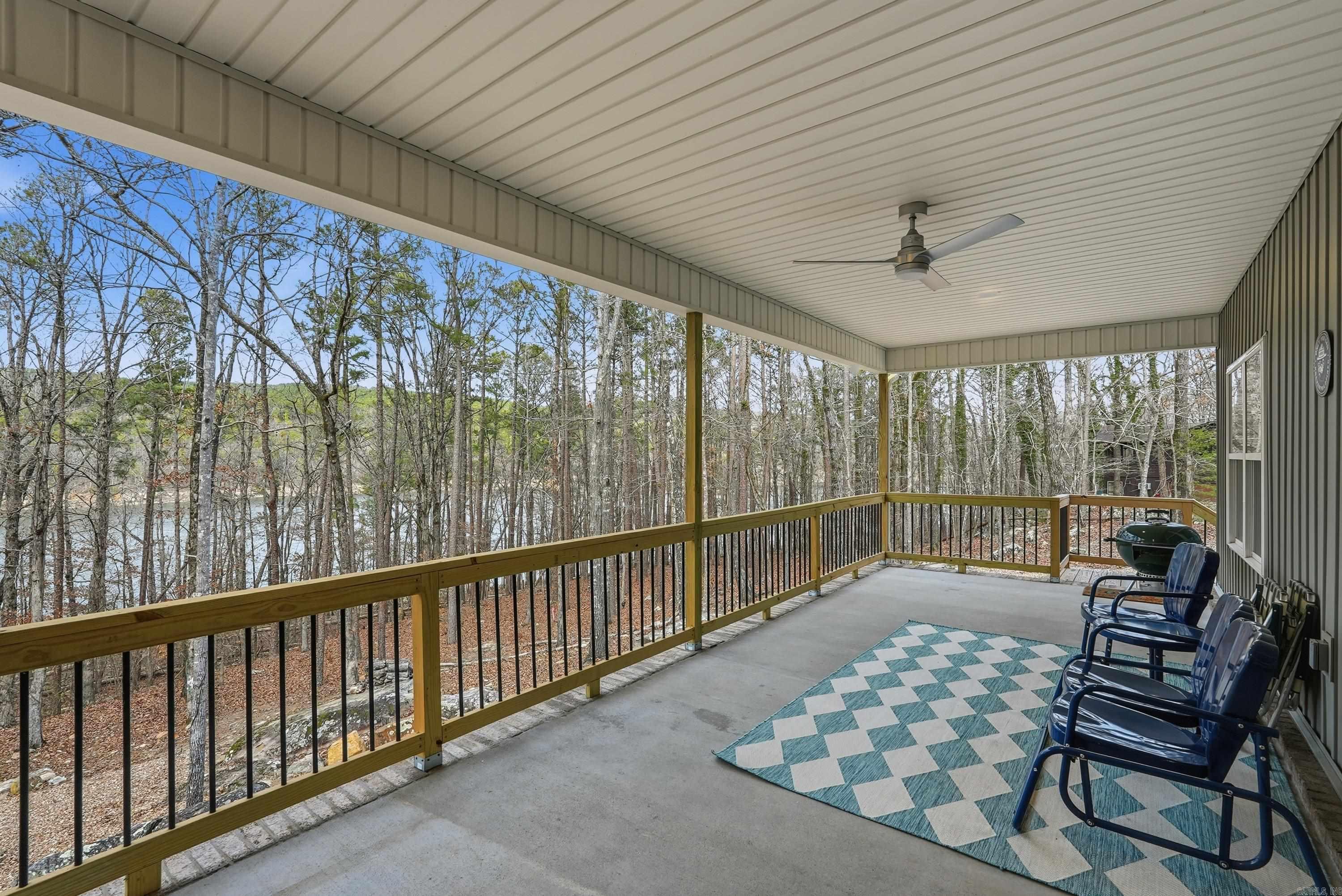 624 Valhalla Drive  Greers Ferry, AR