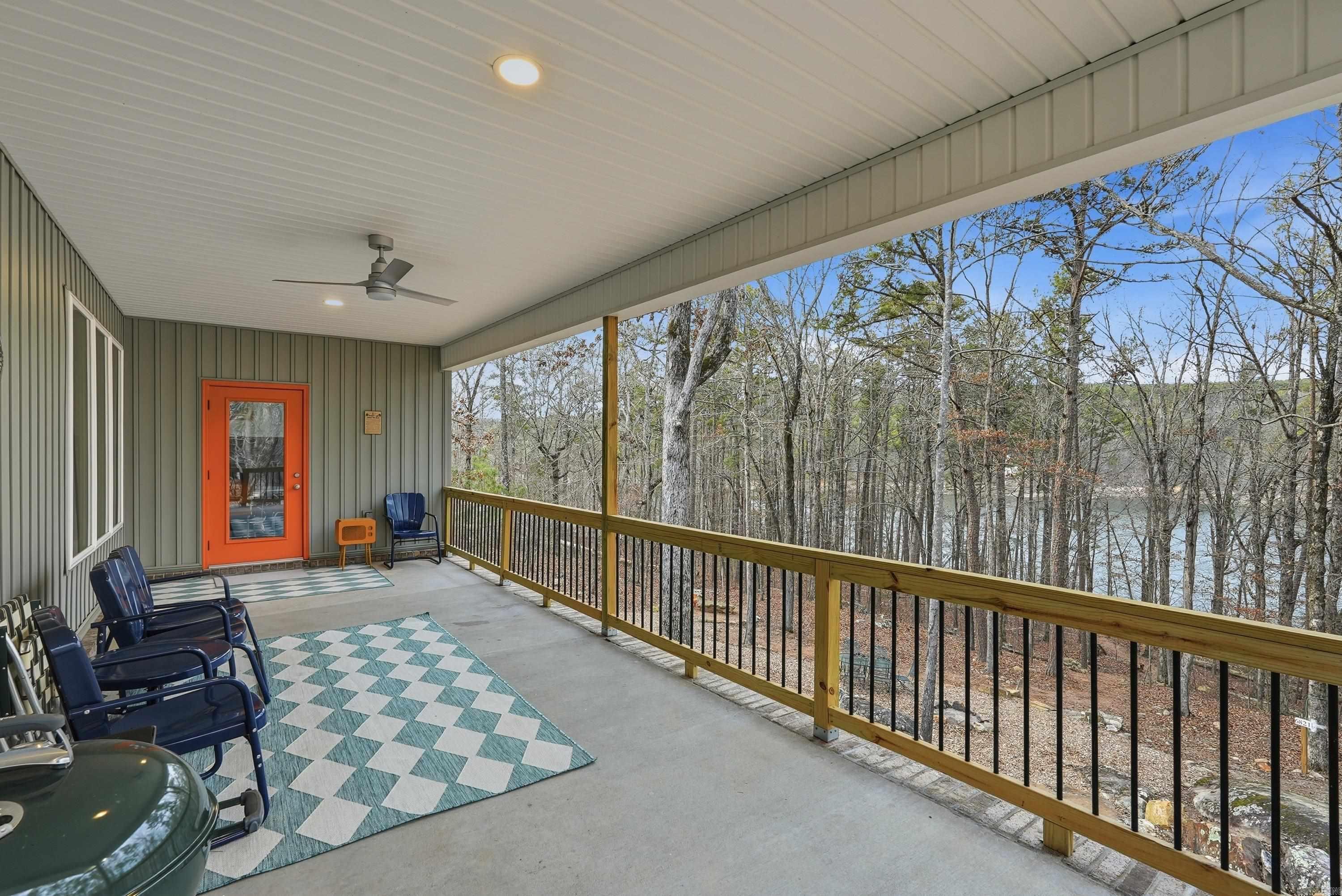 624 Valhalla Drive  Greers Ferry, AR