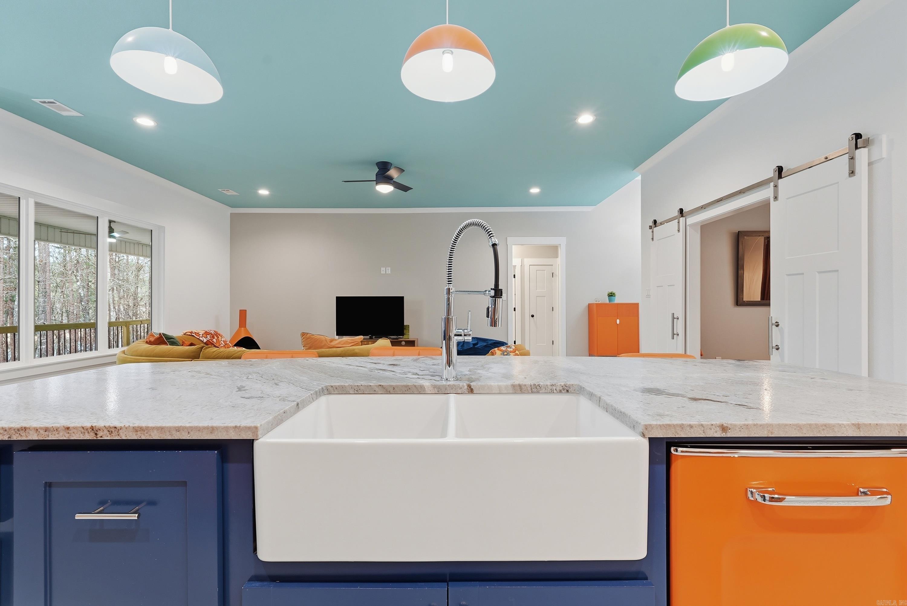 624 Valhalla Drive  Greers Ferry, AR