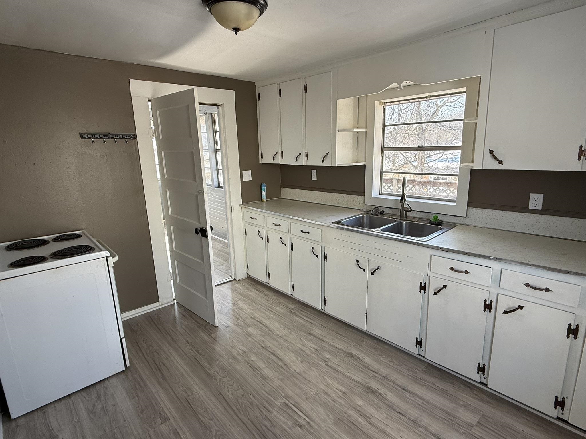 60 S. Lunen Street  Melbourne, AR